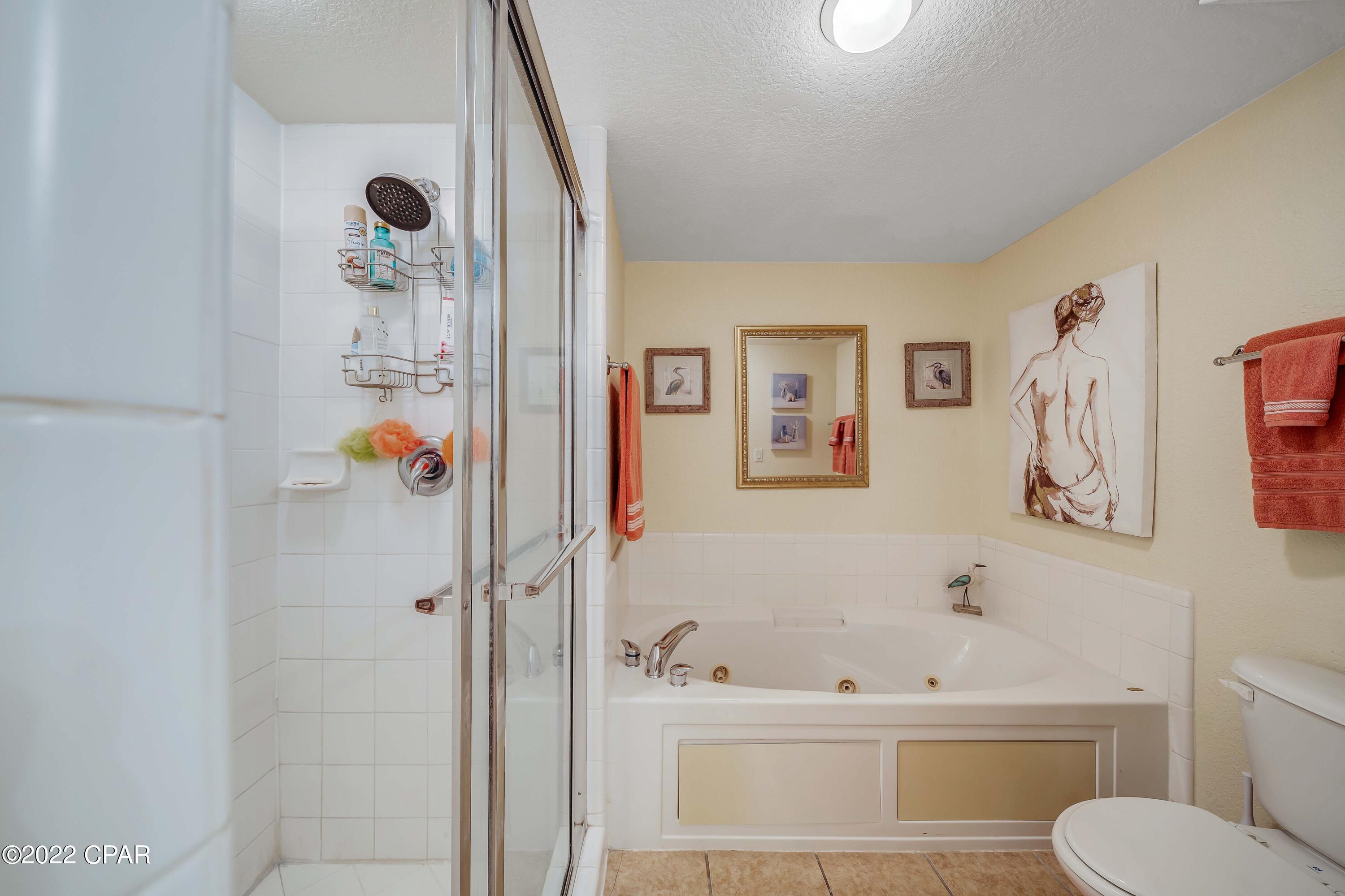 Hibiscus By The Bay - Residential