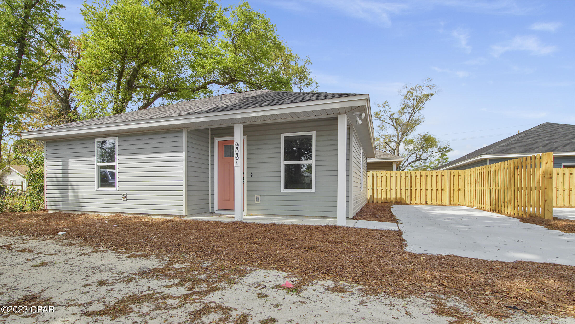 [No Recorded Subdiv] - Residential Lease