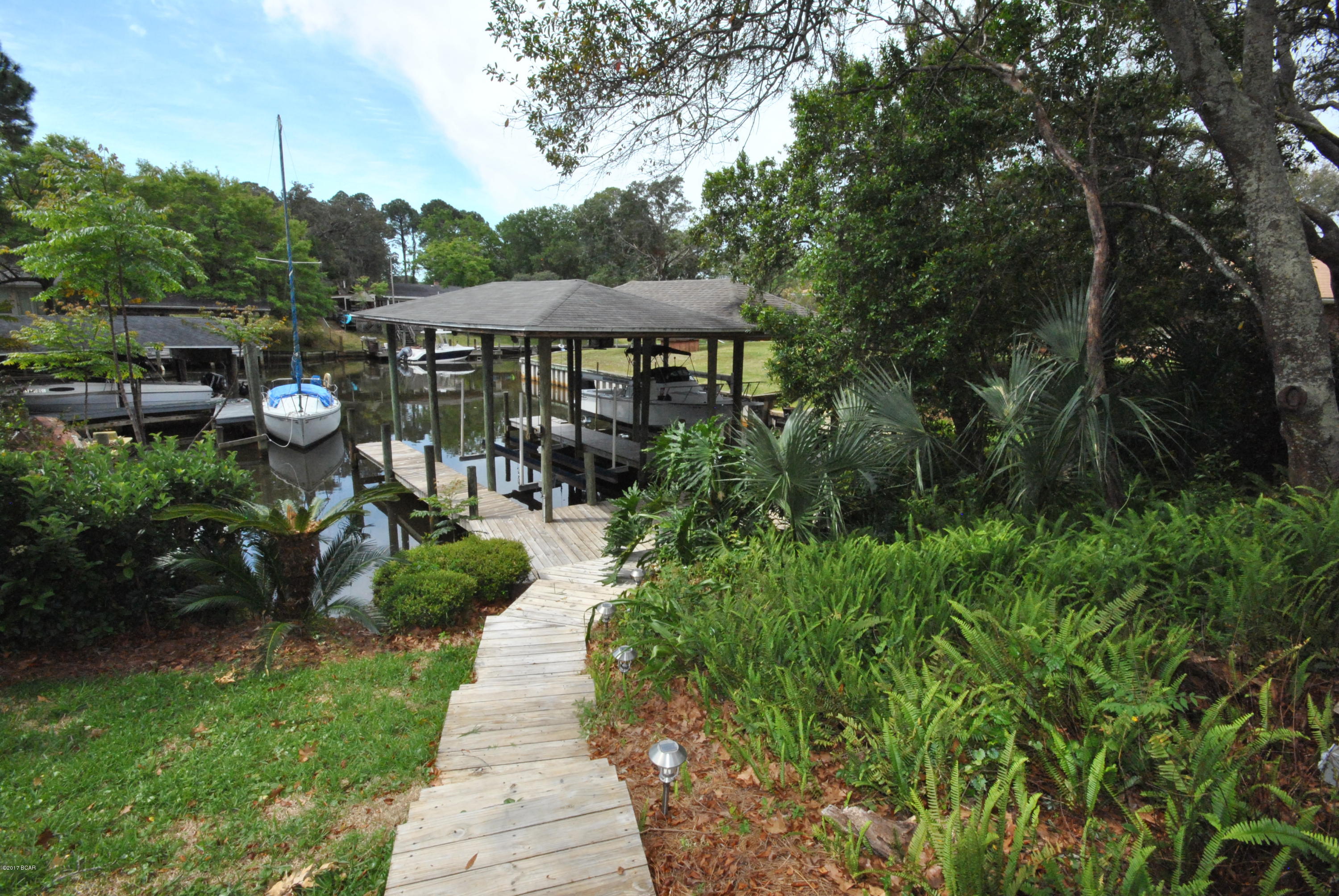 Pretty Bayou Replat - Residential