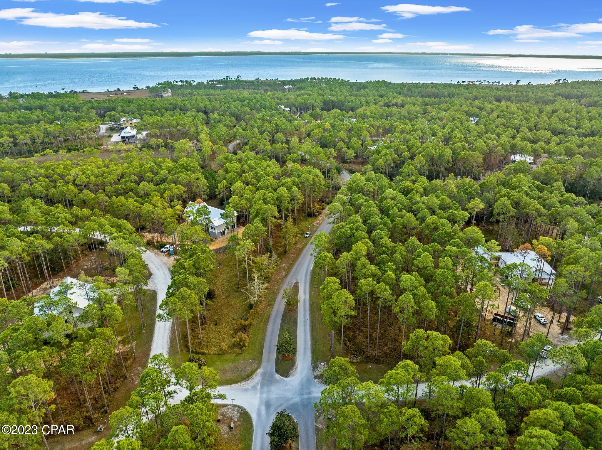 Rivercamps On Crooked Creek - Land