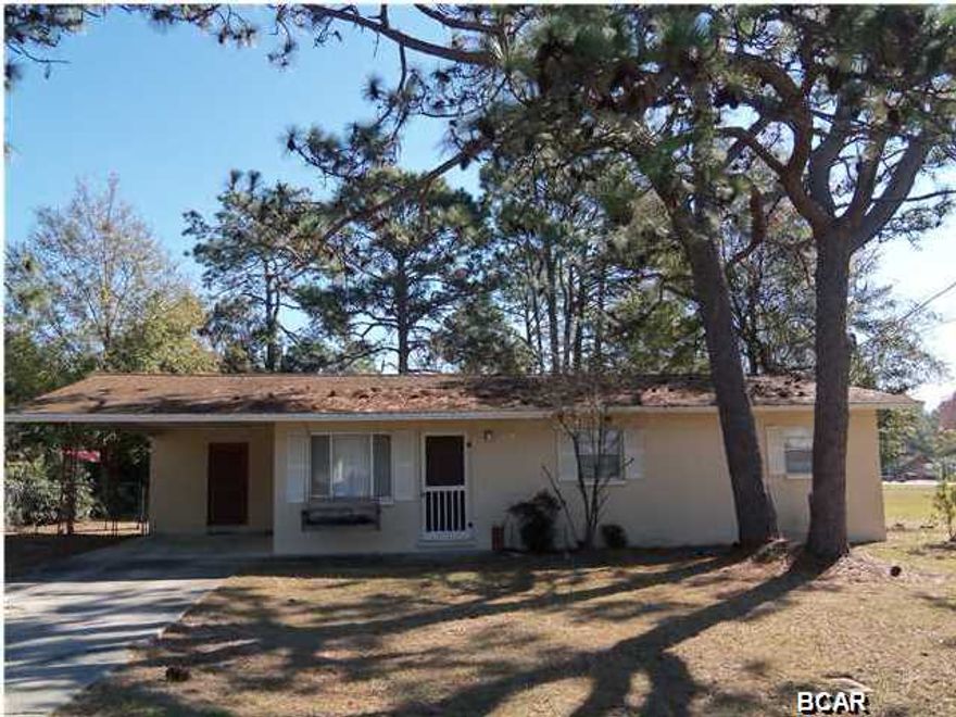 3 bedroom 2 bathroom house close to Tyndall AFB. All property sizes and ages are approximate, please measure and/or verify if important. School assignments are subject to change, please check with Bay County for most accurate information. Deposit is the same as the rent. Pets NOT Allowed!