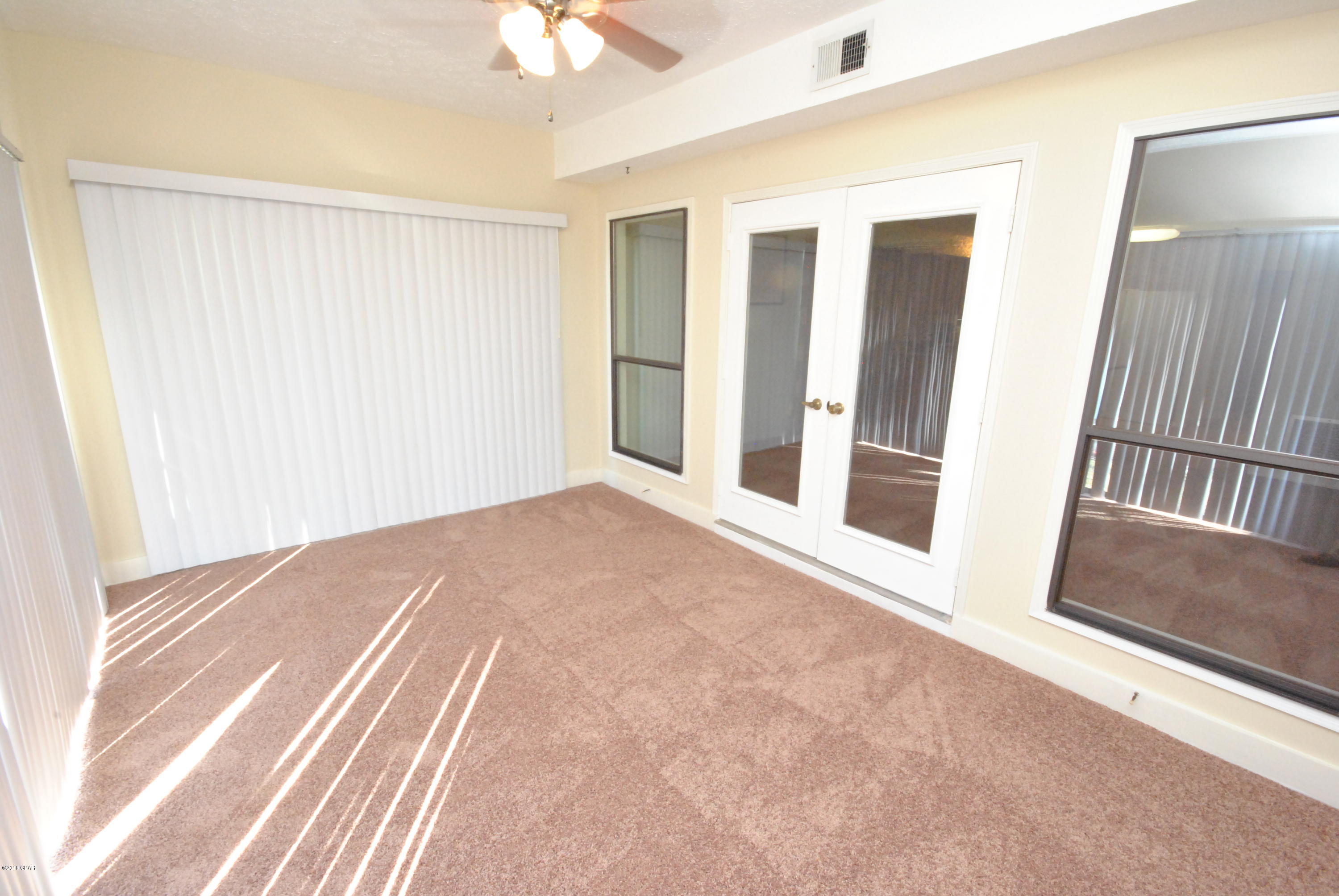 Blue Lagoon - Residential