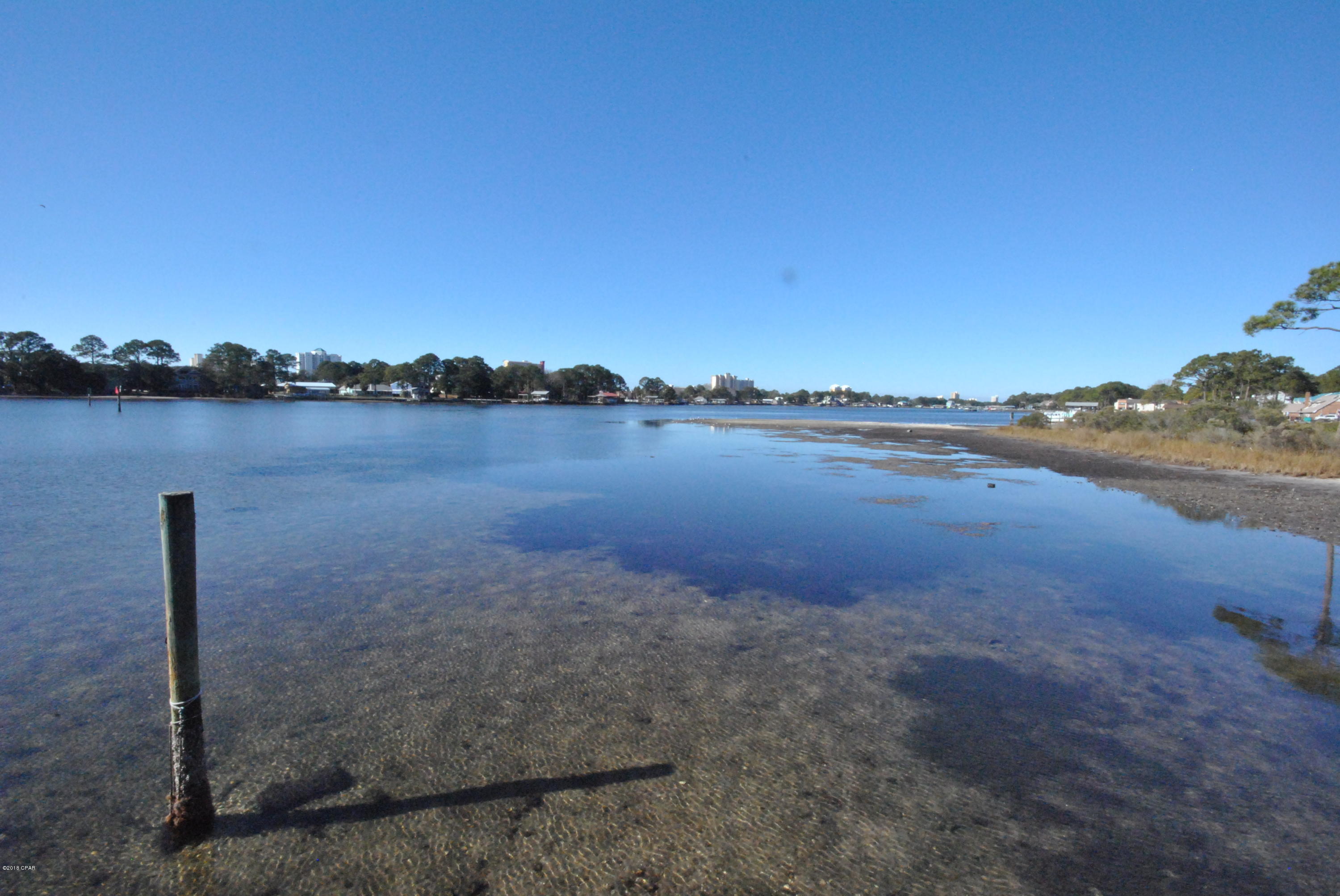 Blue Lagoon - Residential