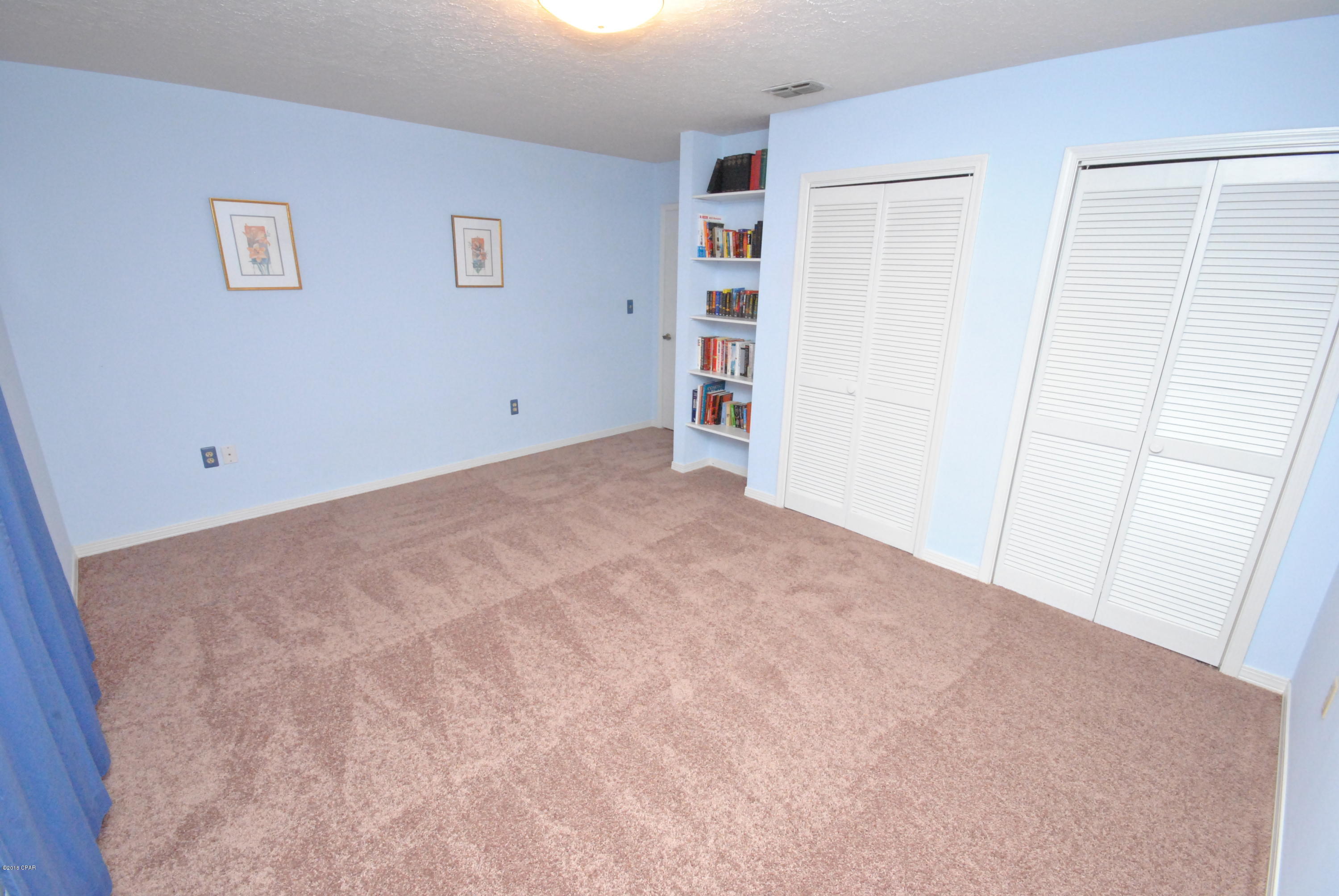 Blue Lagoon - Residential