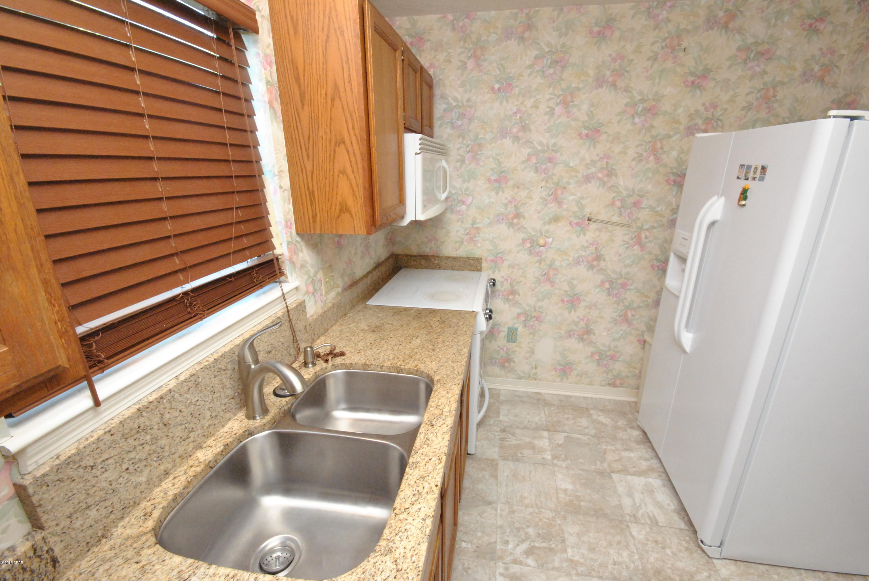 Blue Lagoon - Residential