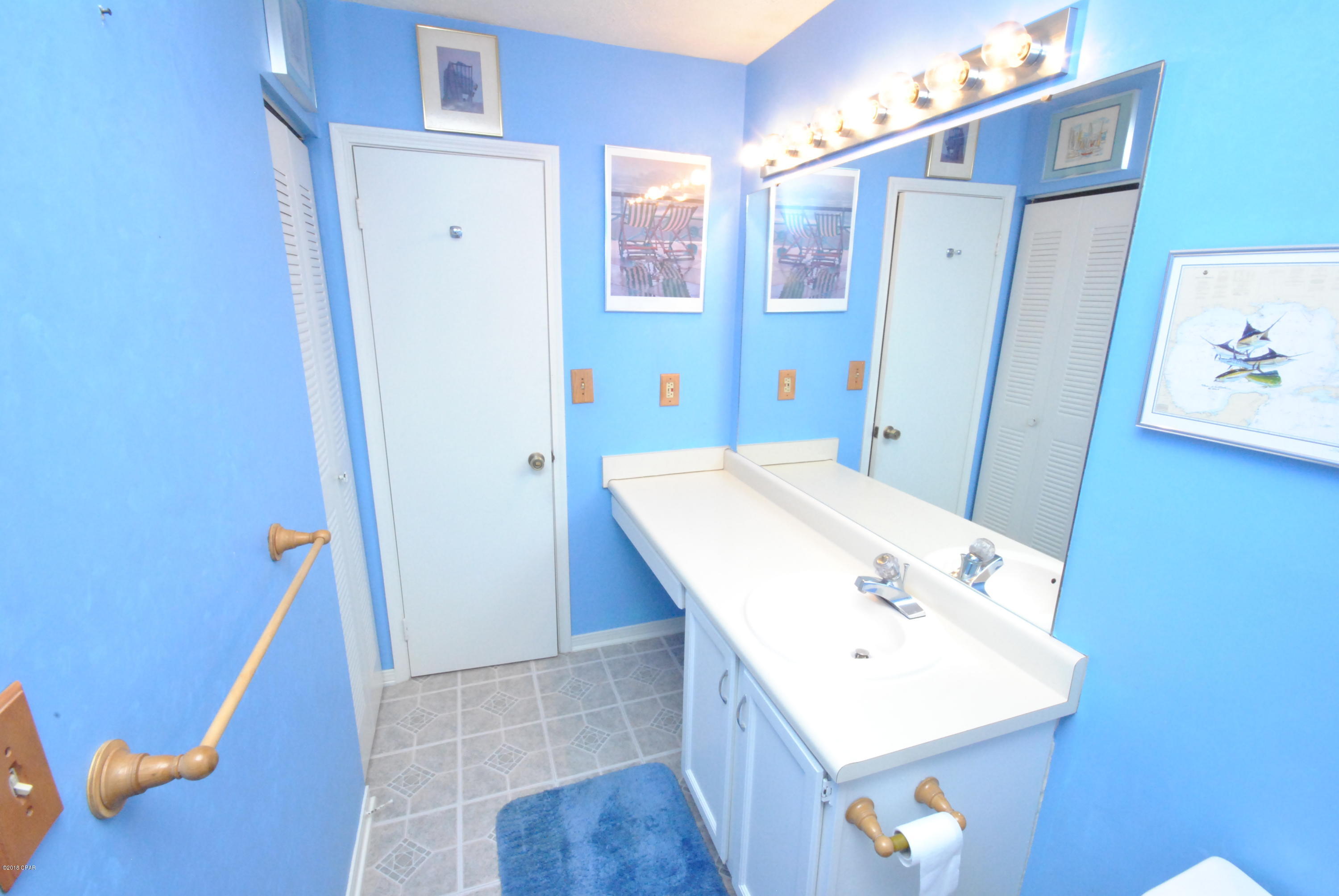 Blue Lagoon - Residential