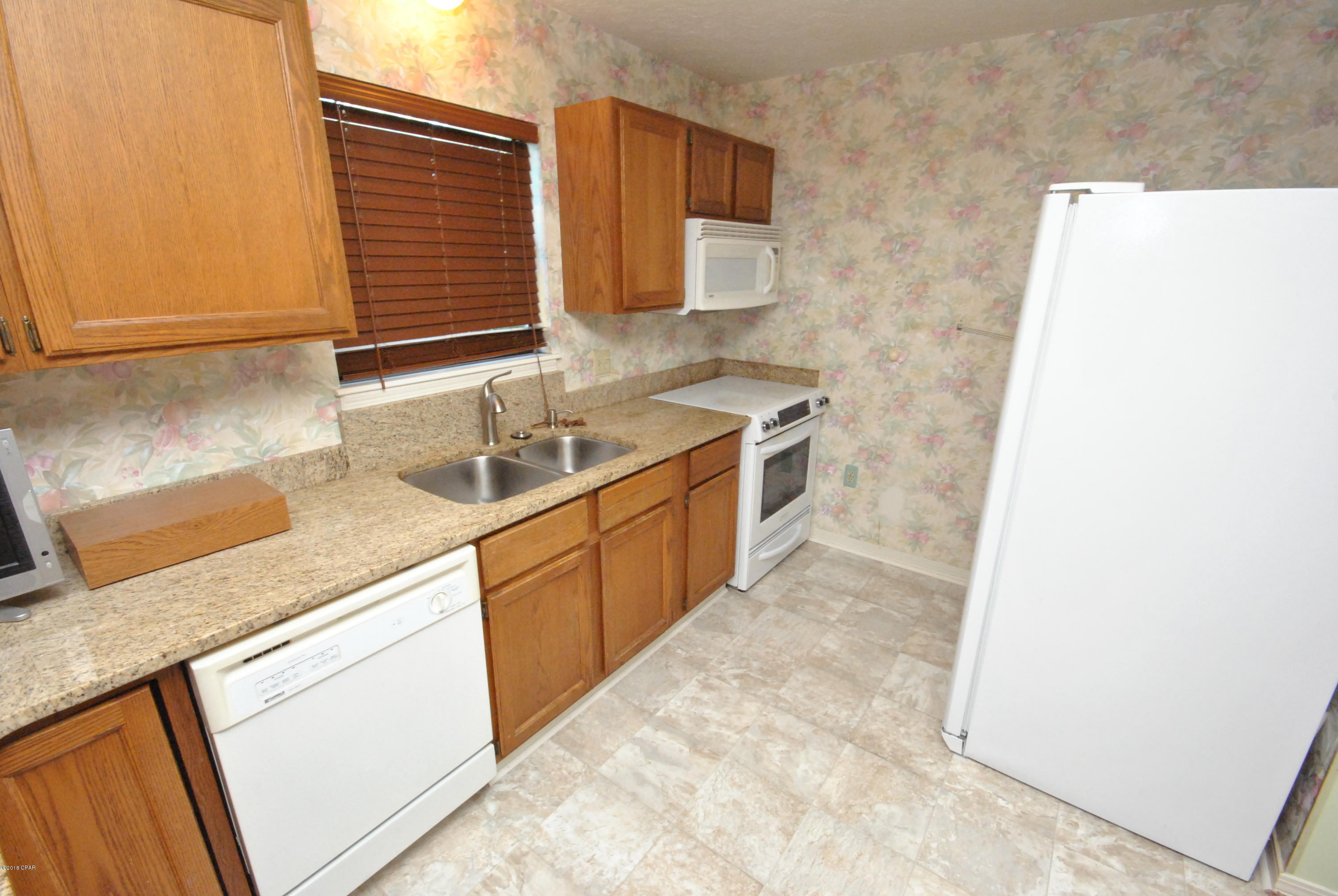 Blue Lagoon - Residential