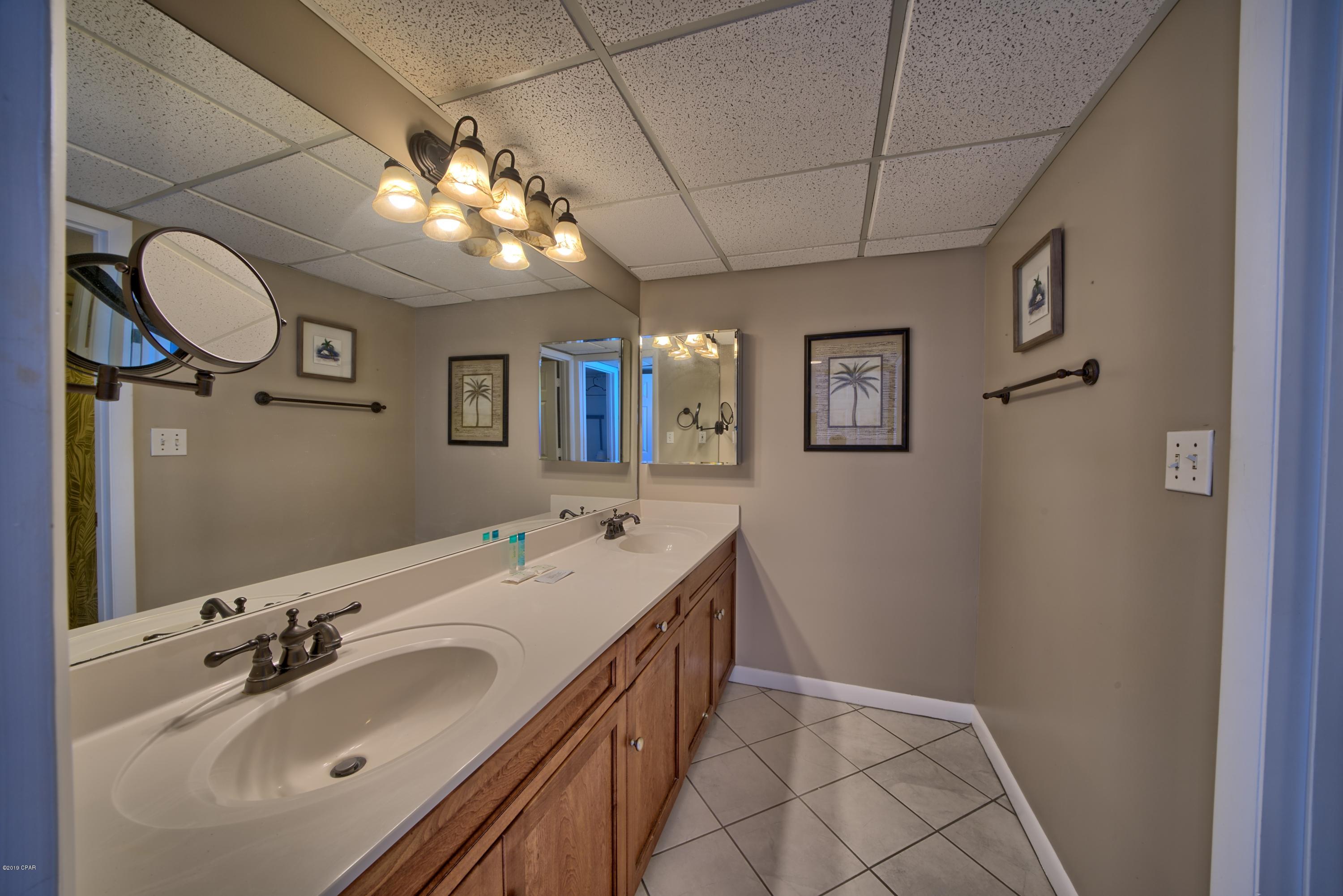 Long Beach Towers II - Residential