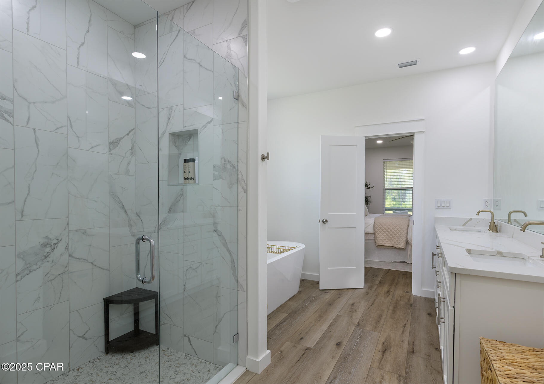 Panama City Beach, Florida, 32413, United States, 4 Bedrooms Bedrooms, ,4 BathroomsBathrooms,Residential,Active,1862930