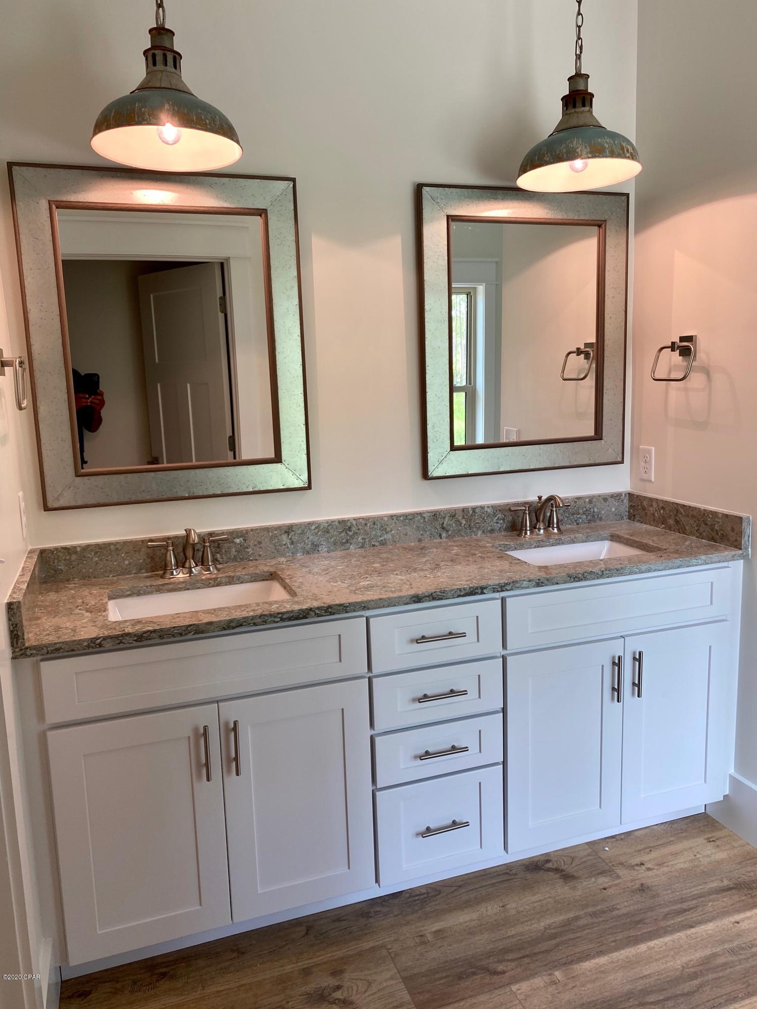 Rivercamps On Crooked Creek - Residential