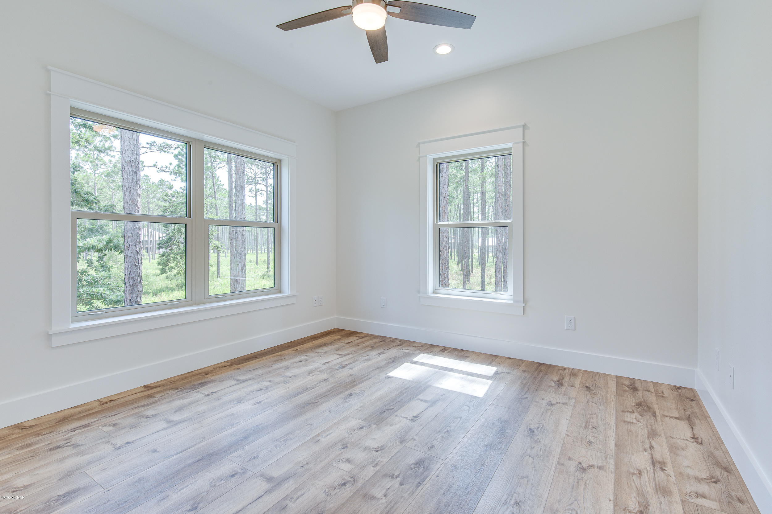 Rivercamps On Crooked Creek - Residential