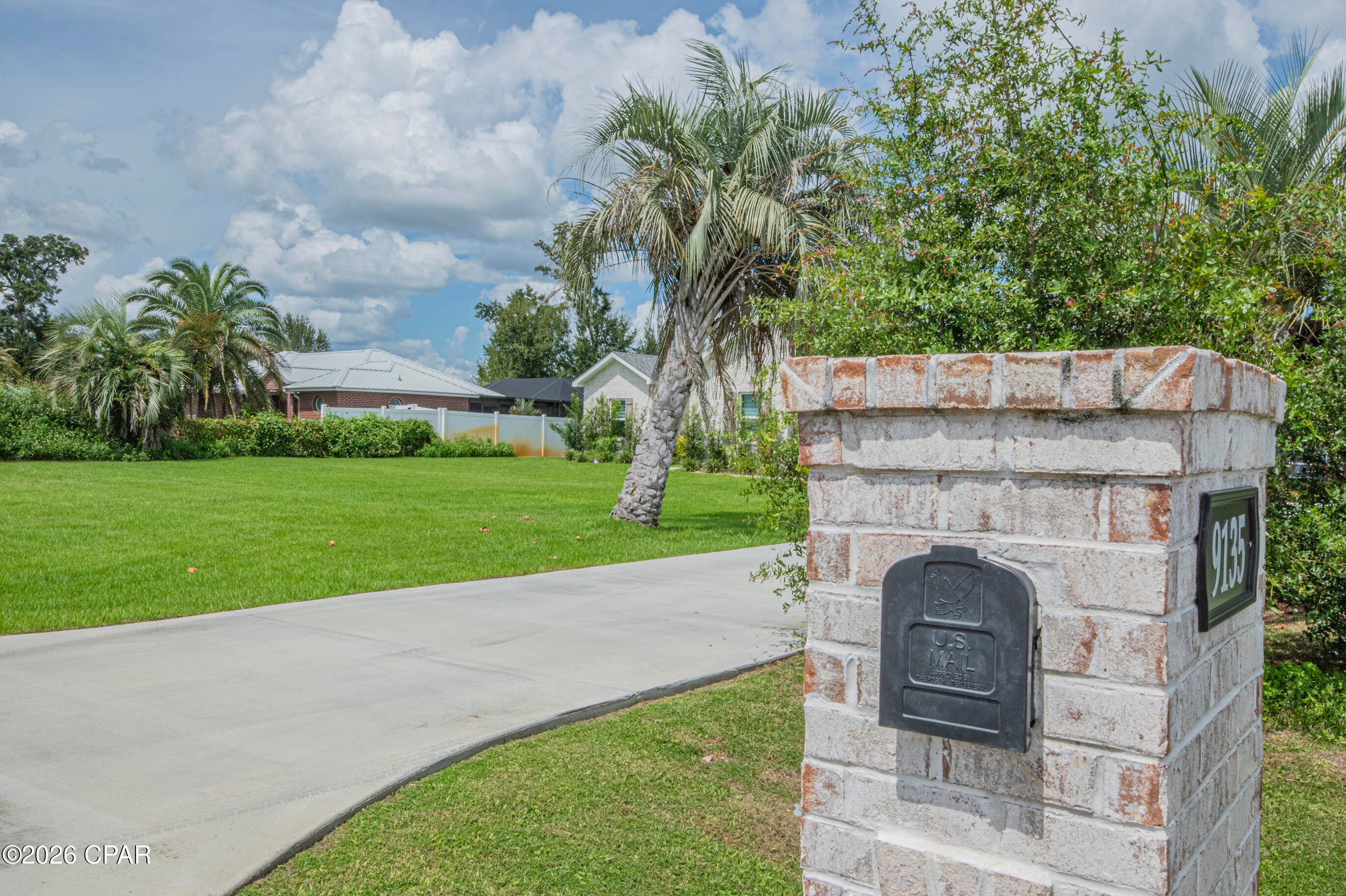 9135 Sunshine Drive