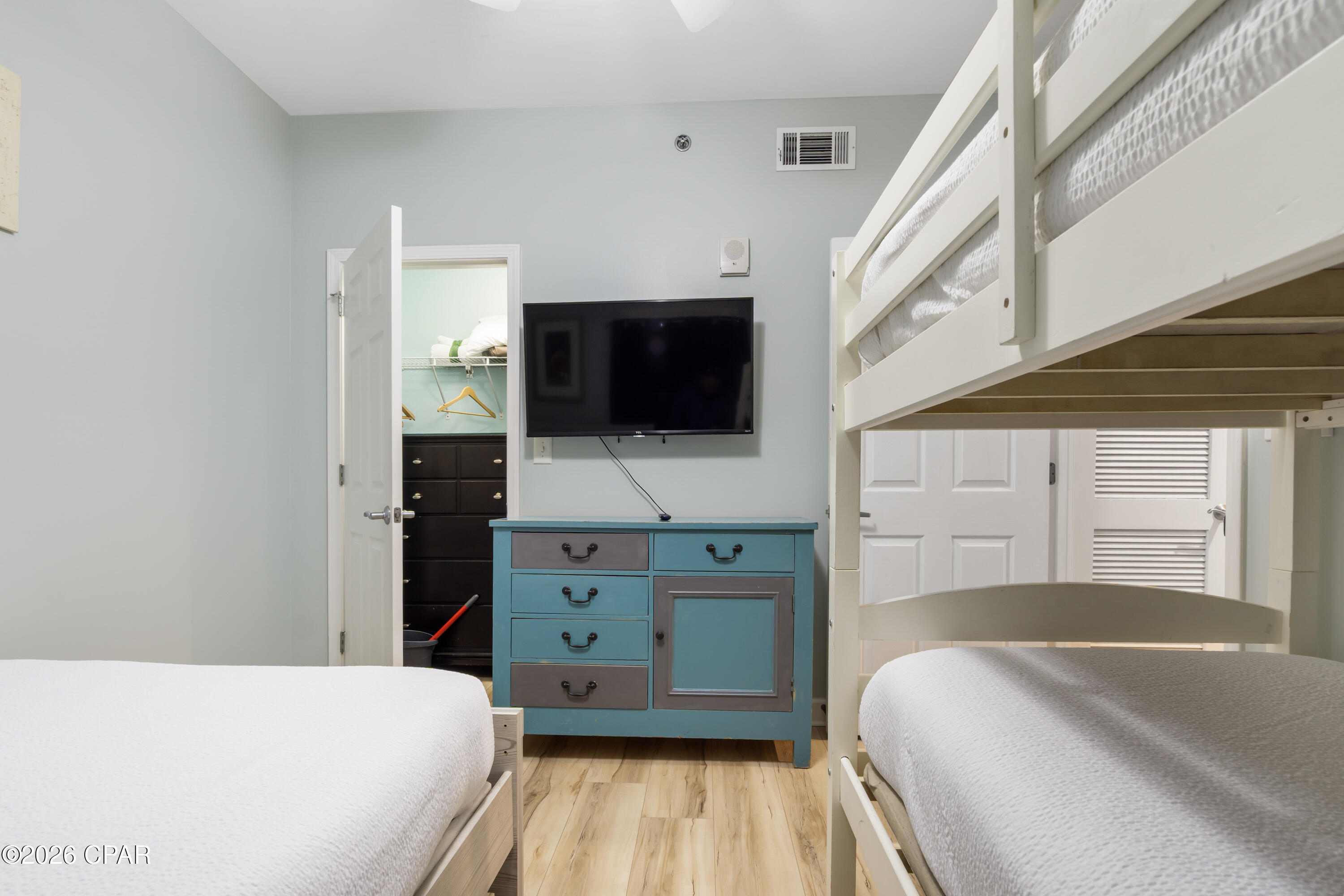 Splash Condo - Residential