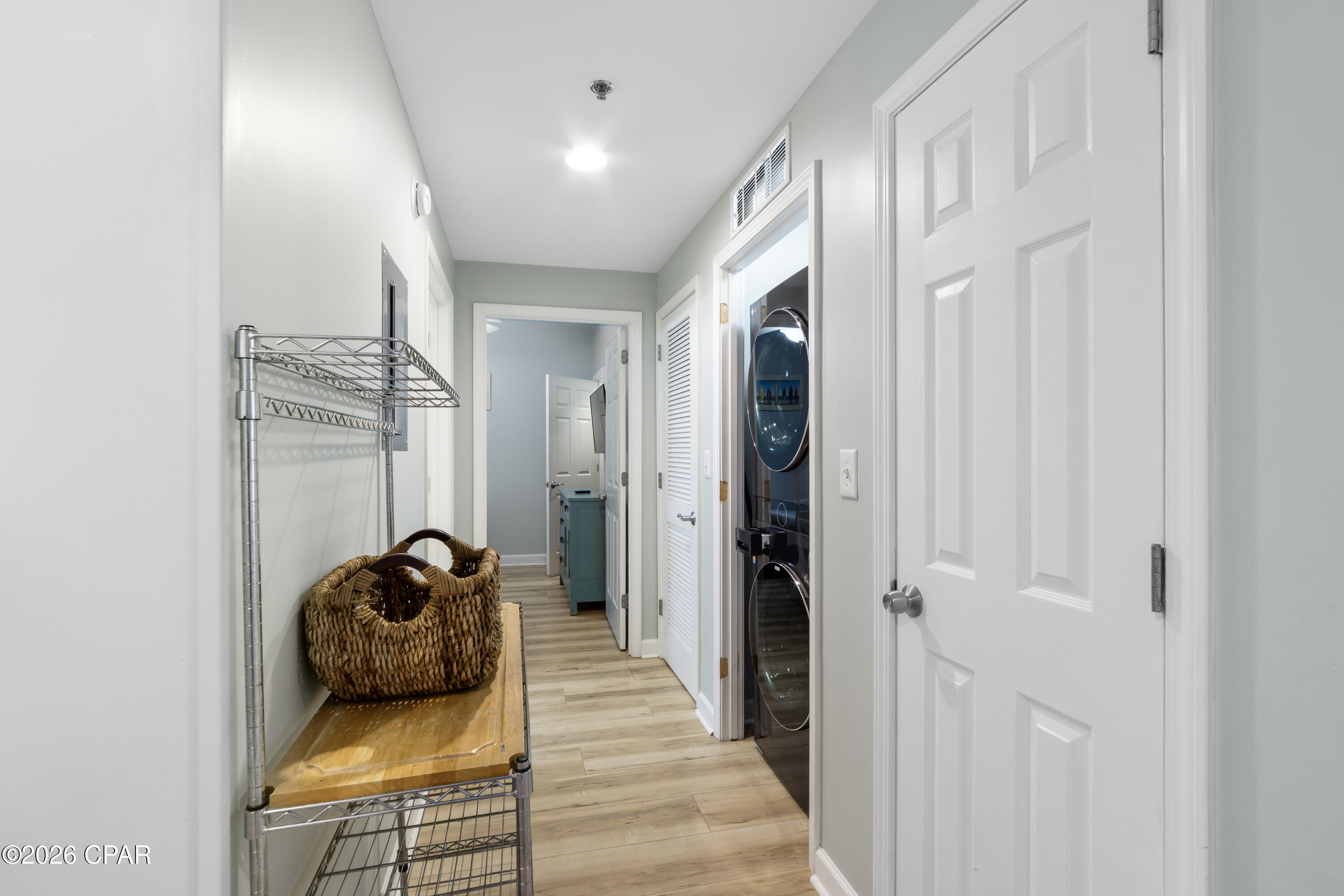 Splash Condo - Residential