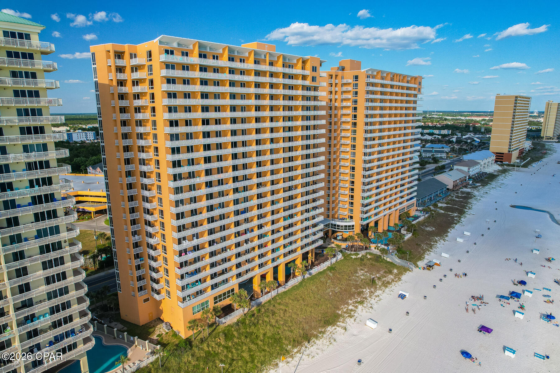 Splash Condo - Residential