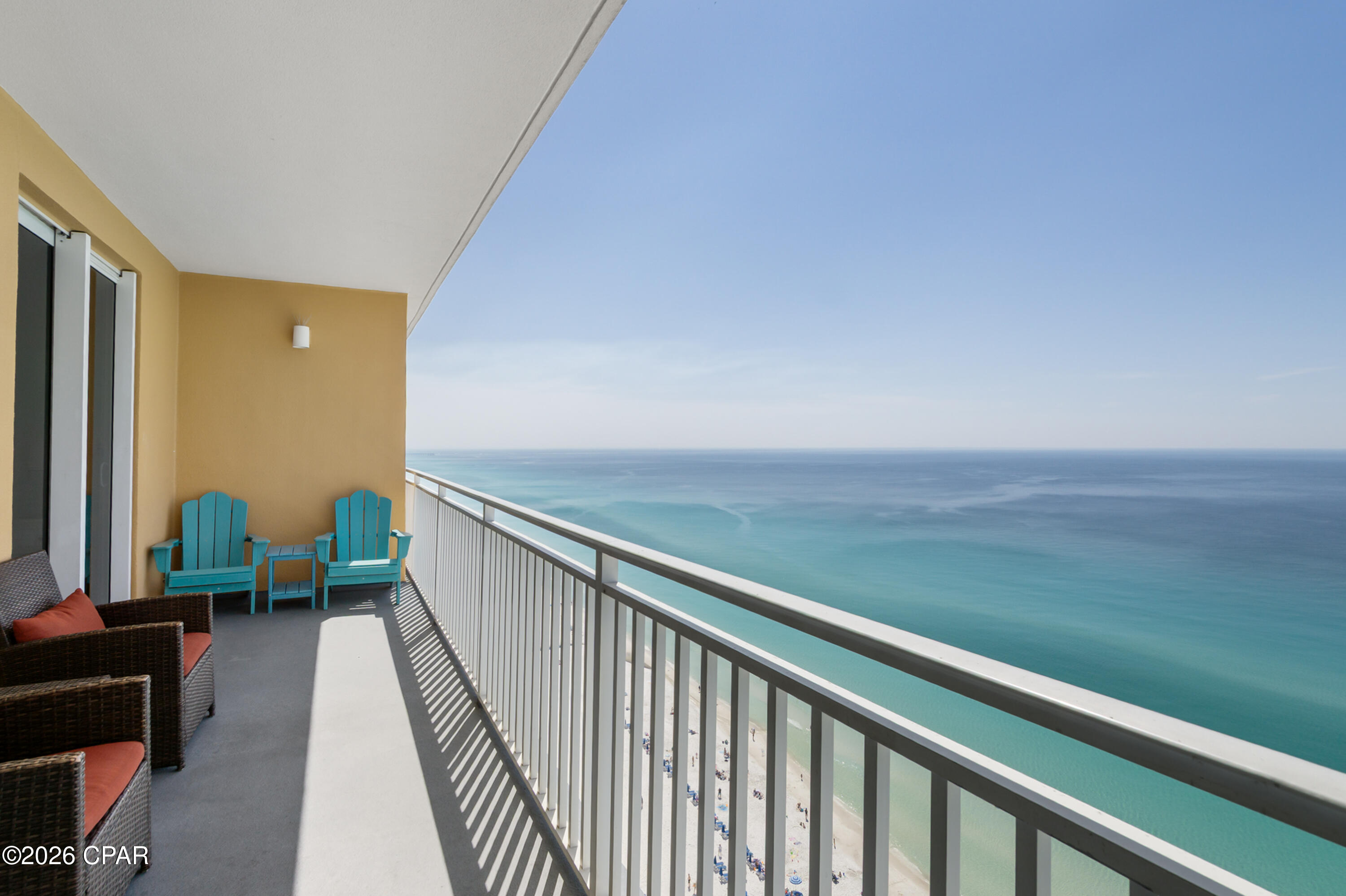 Splash Condo - Residential