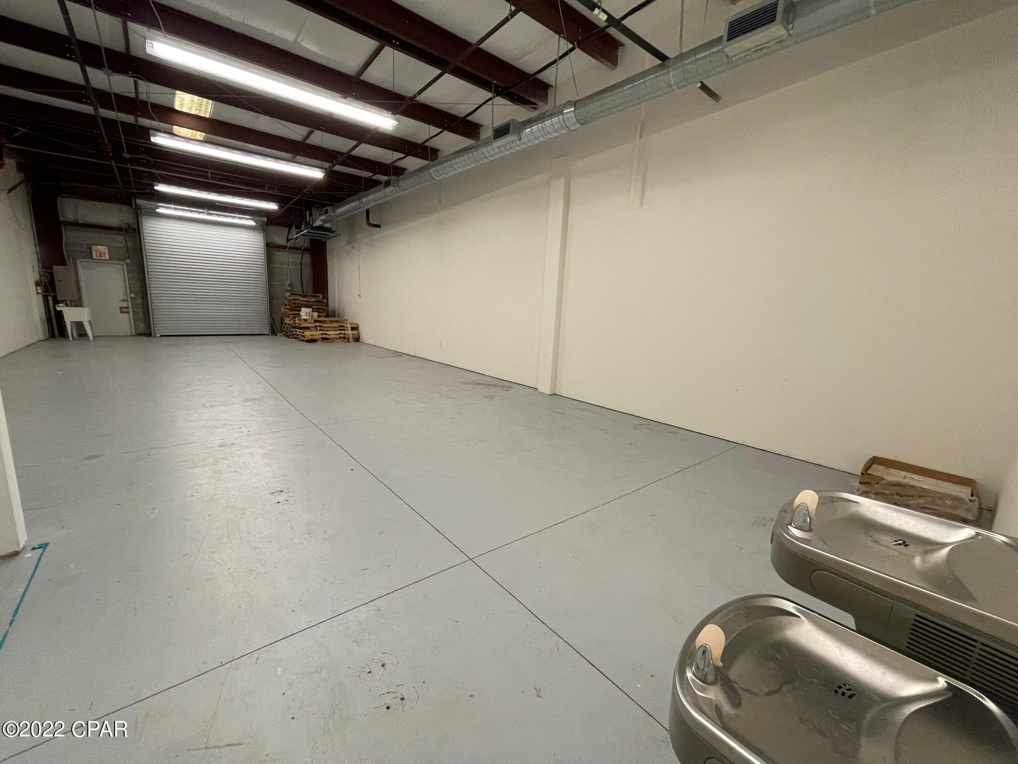 Beach Commerce Park - Commercial Lease