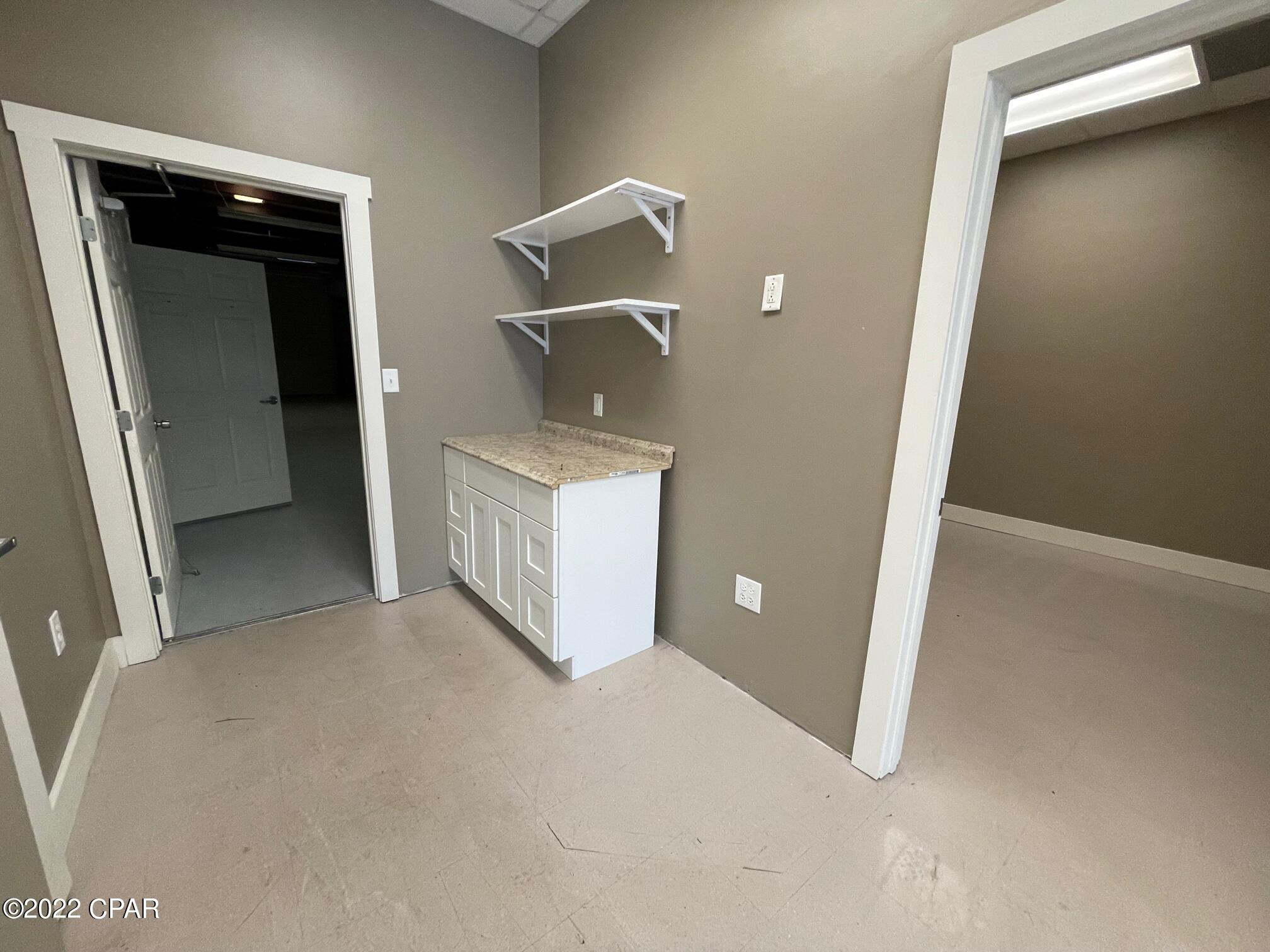 Beach Commerce Park - Commercial Lease