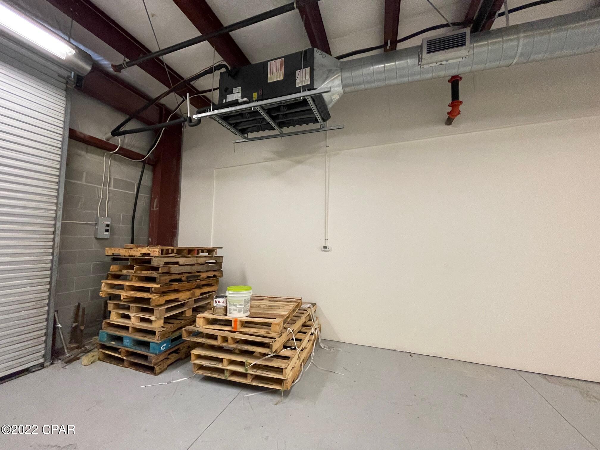 Beach Commerce Park - Commercial Lease