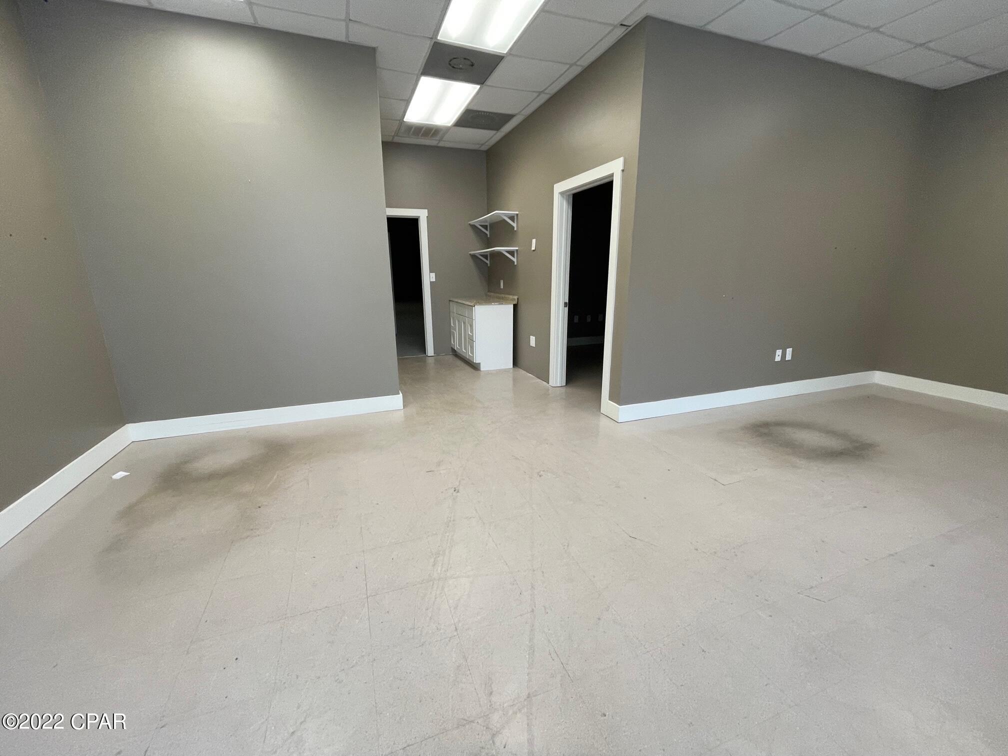 Beach Commerce Park - Commercial Lease