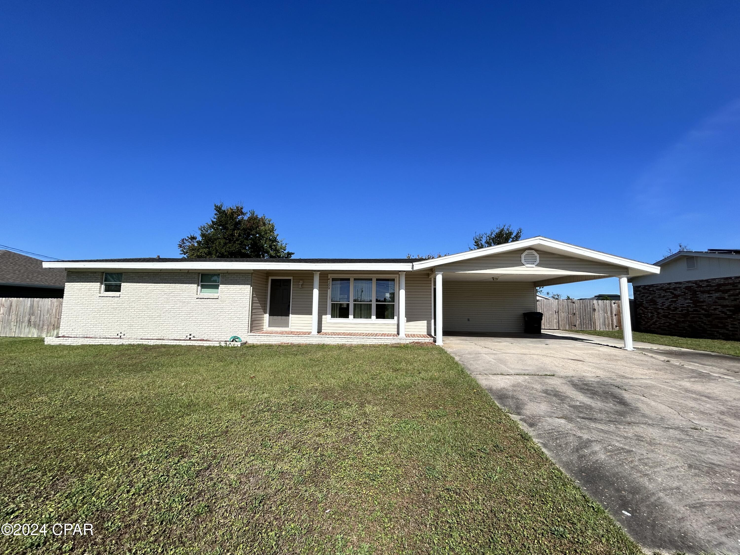 [No Recorded Subdiv] - Residential Lease