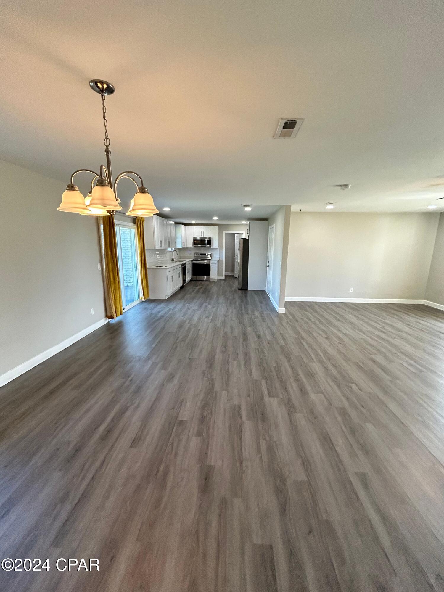 [No Recorded Subdiv] - Residential Lease