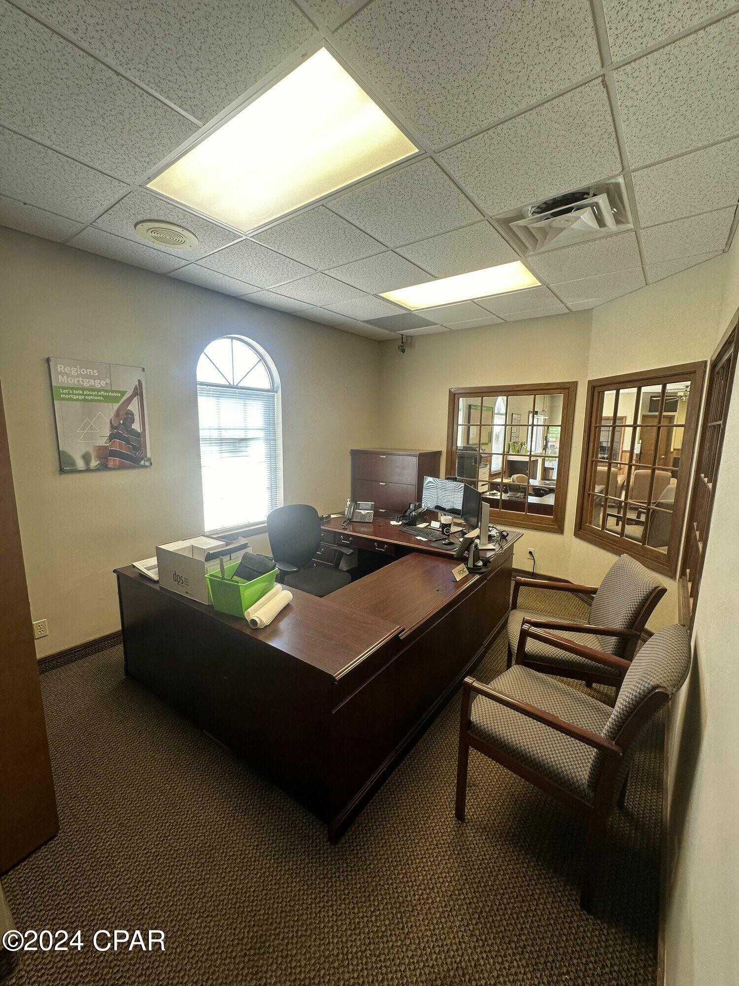 [No Recorded Subdiv] - Commercial Sale