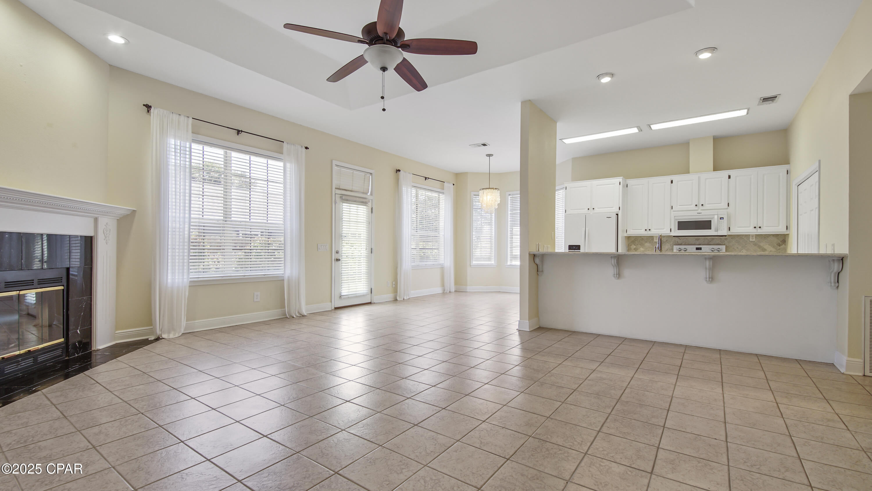 Summer Breeze - Residential Lease