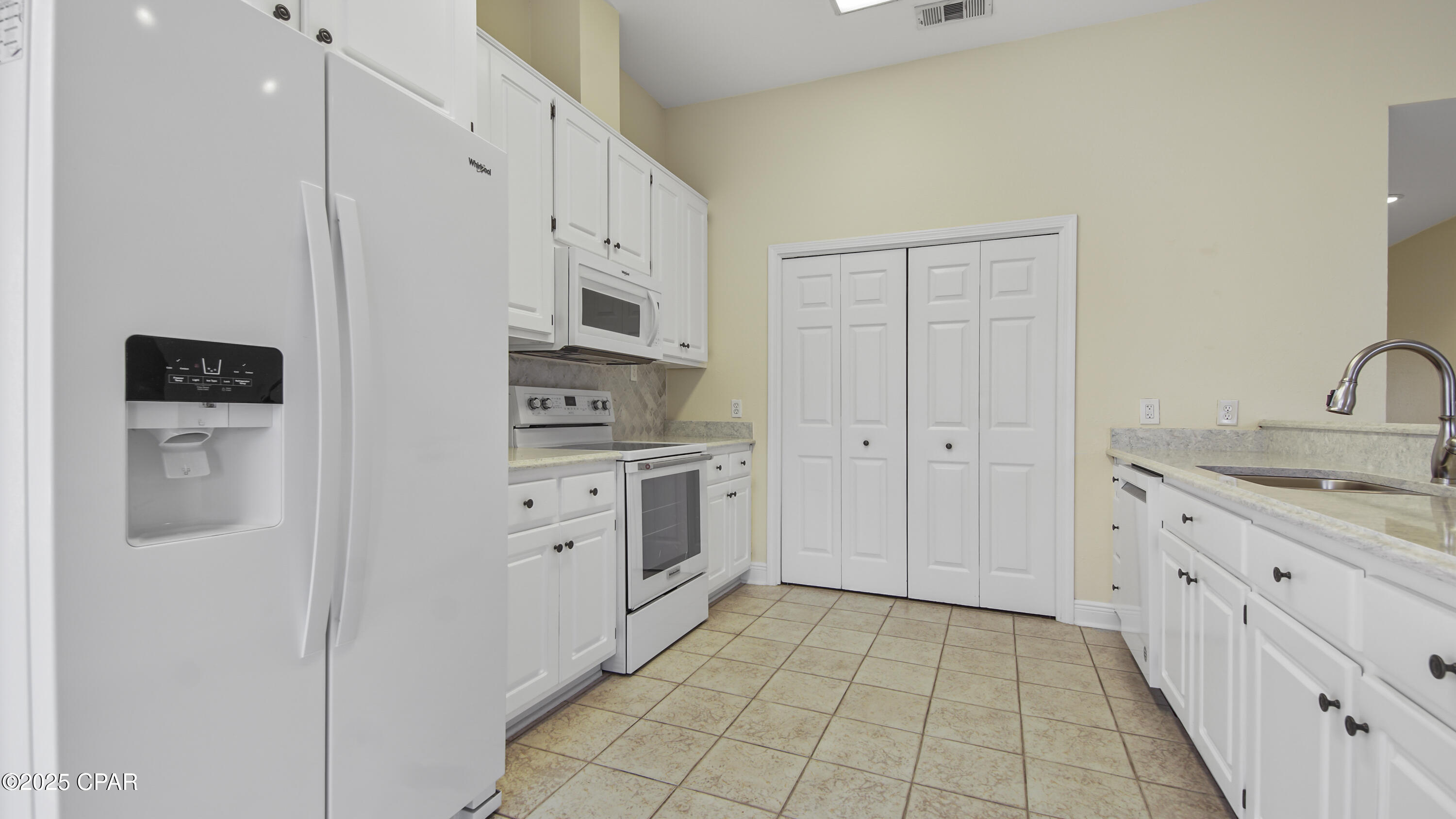 Summer Breeze - Residential Lease