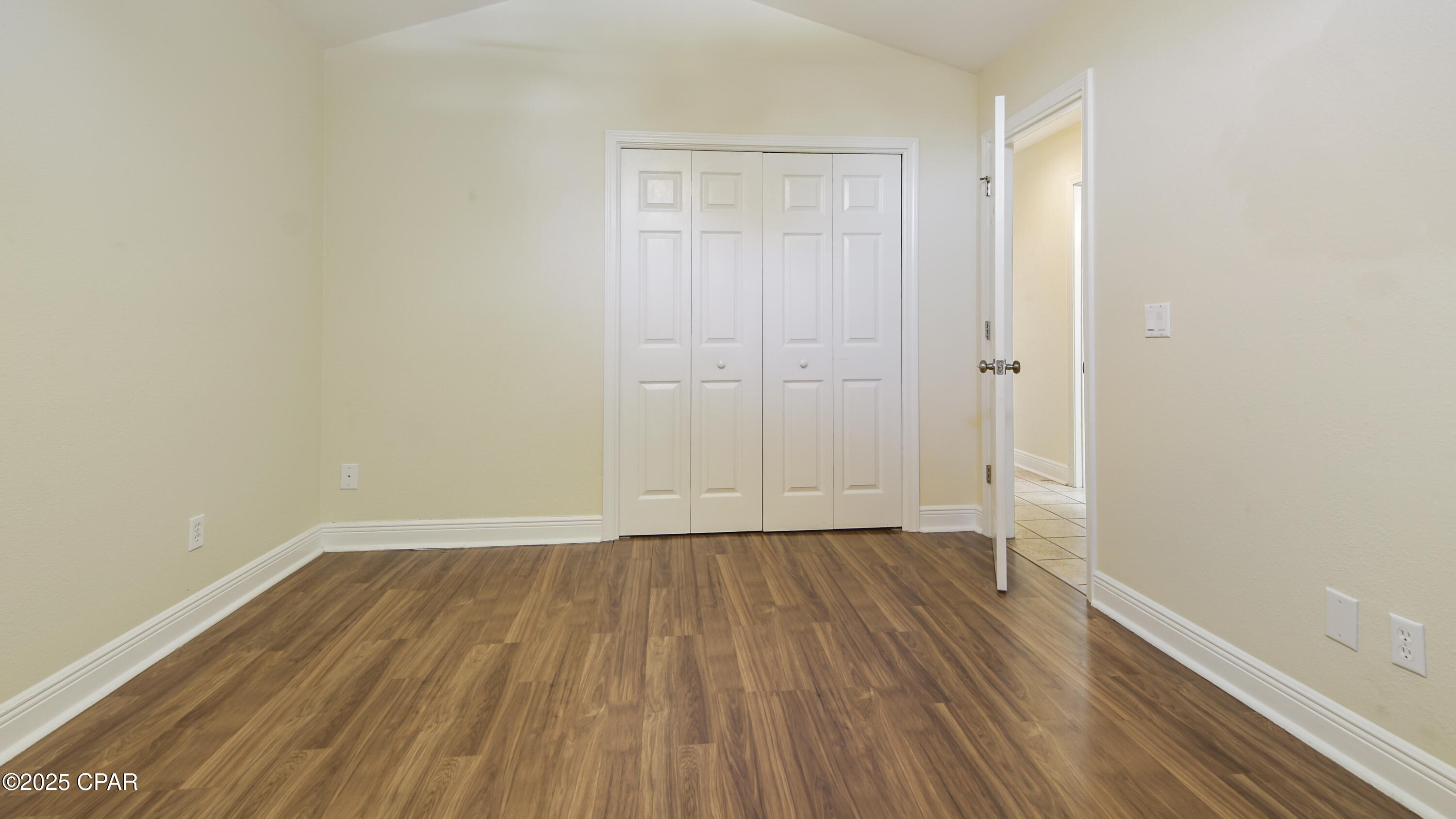 Summer Breeze - Residential Lease