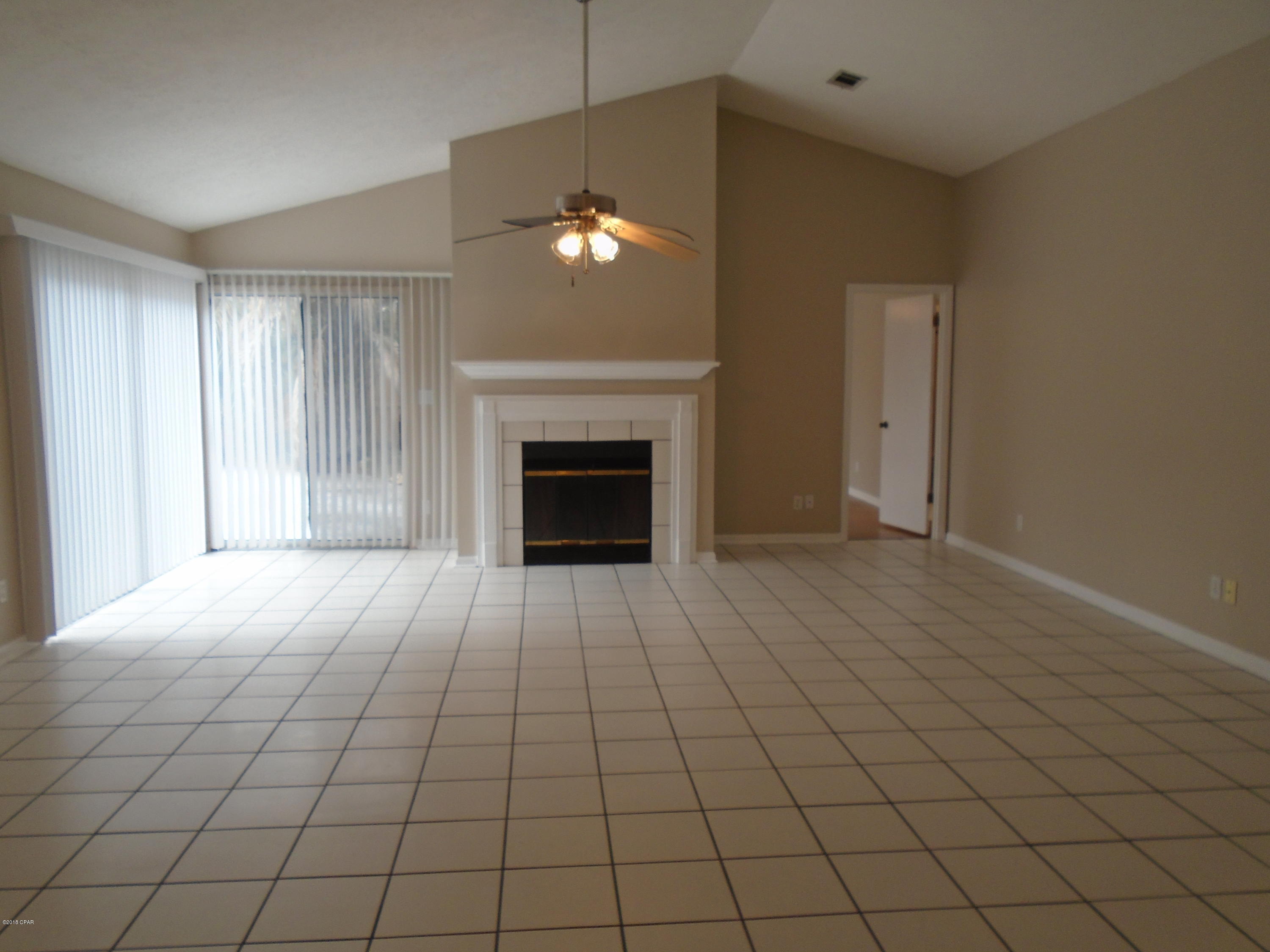 Sandy Creek & Country Club Phase II - Residential Lease