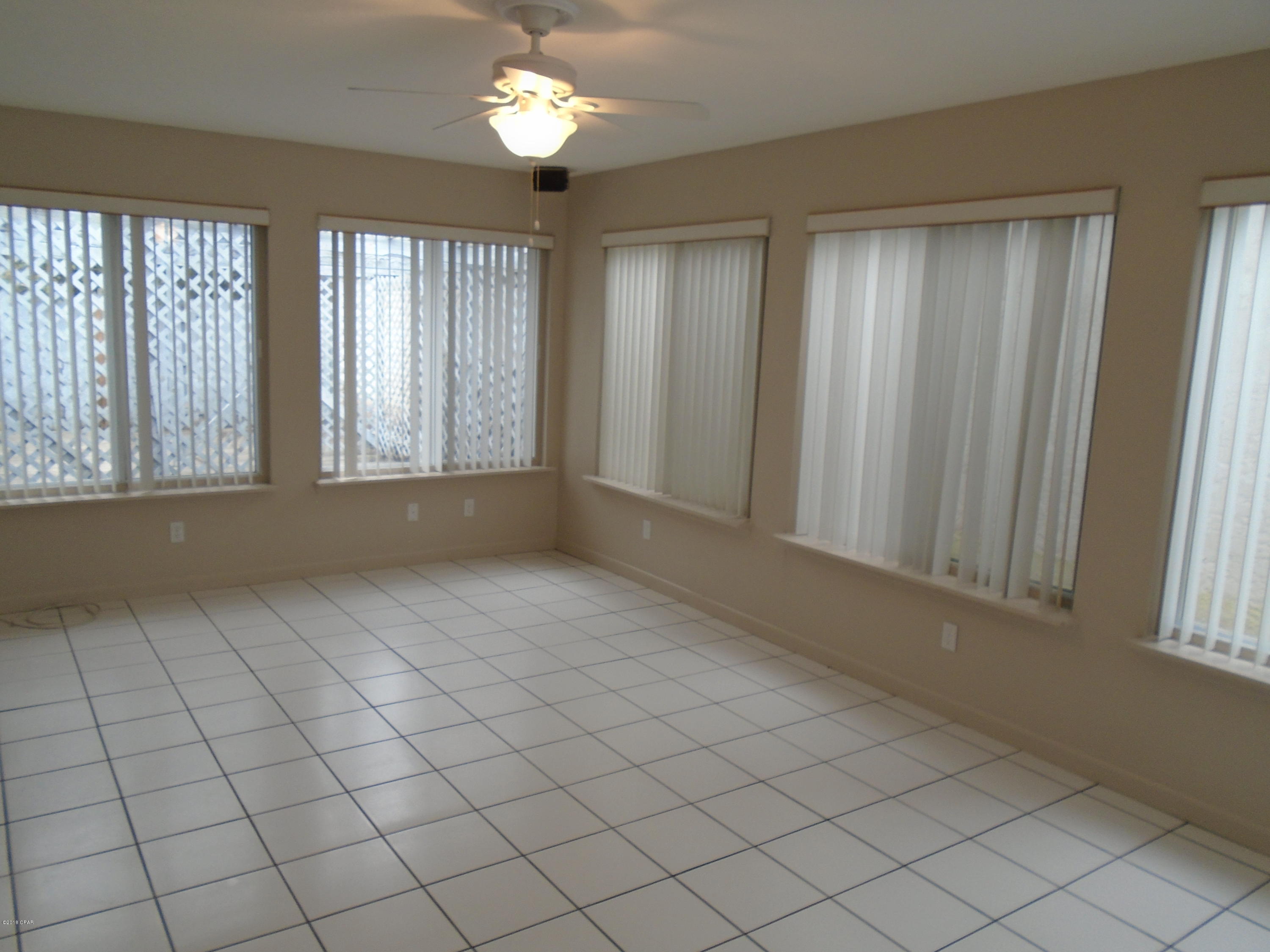 Sandy Creek & Country Club Phase II - Residential Lease