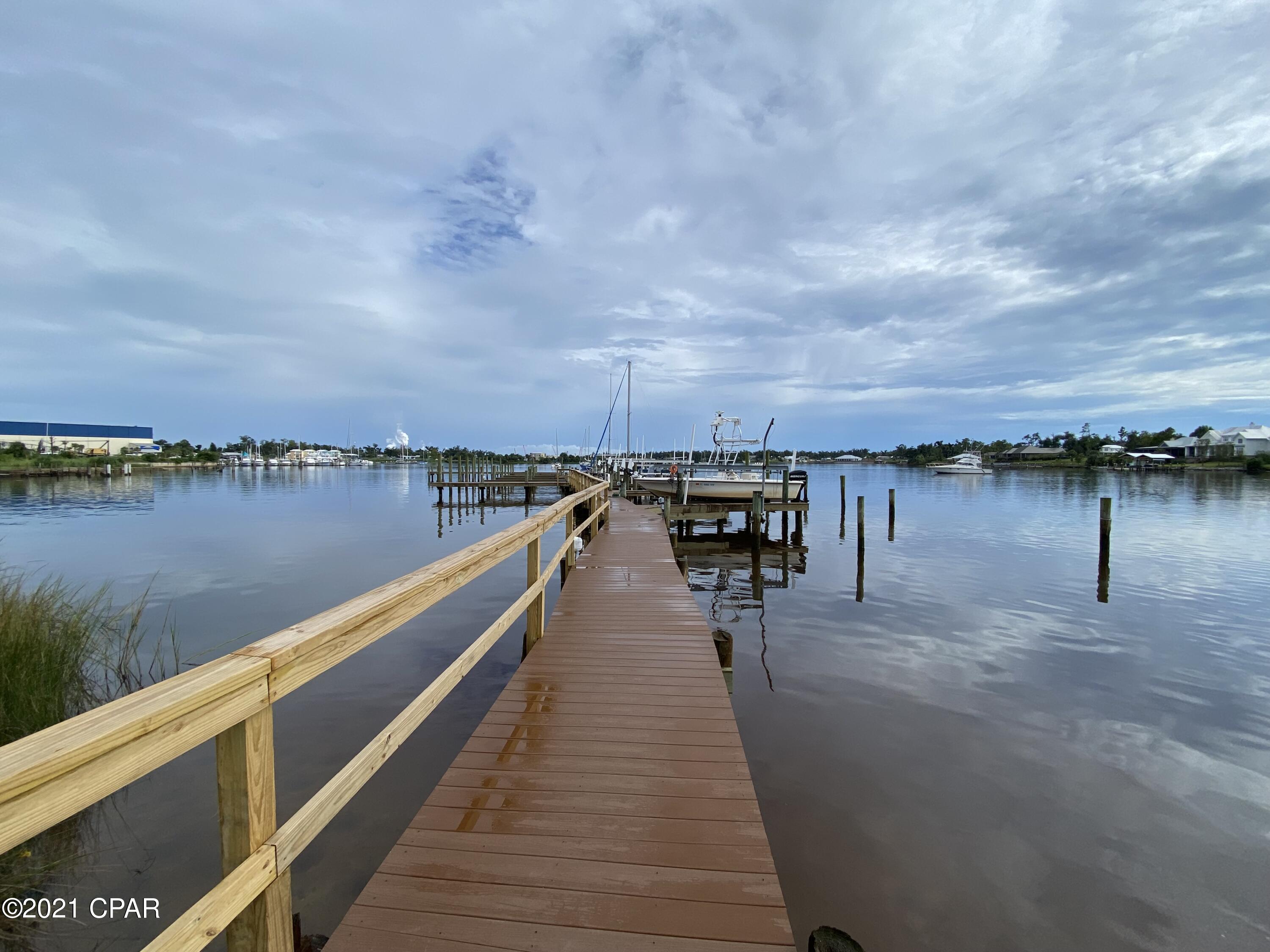 Bayou Pointe Villas - Residential