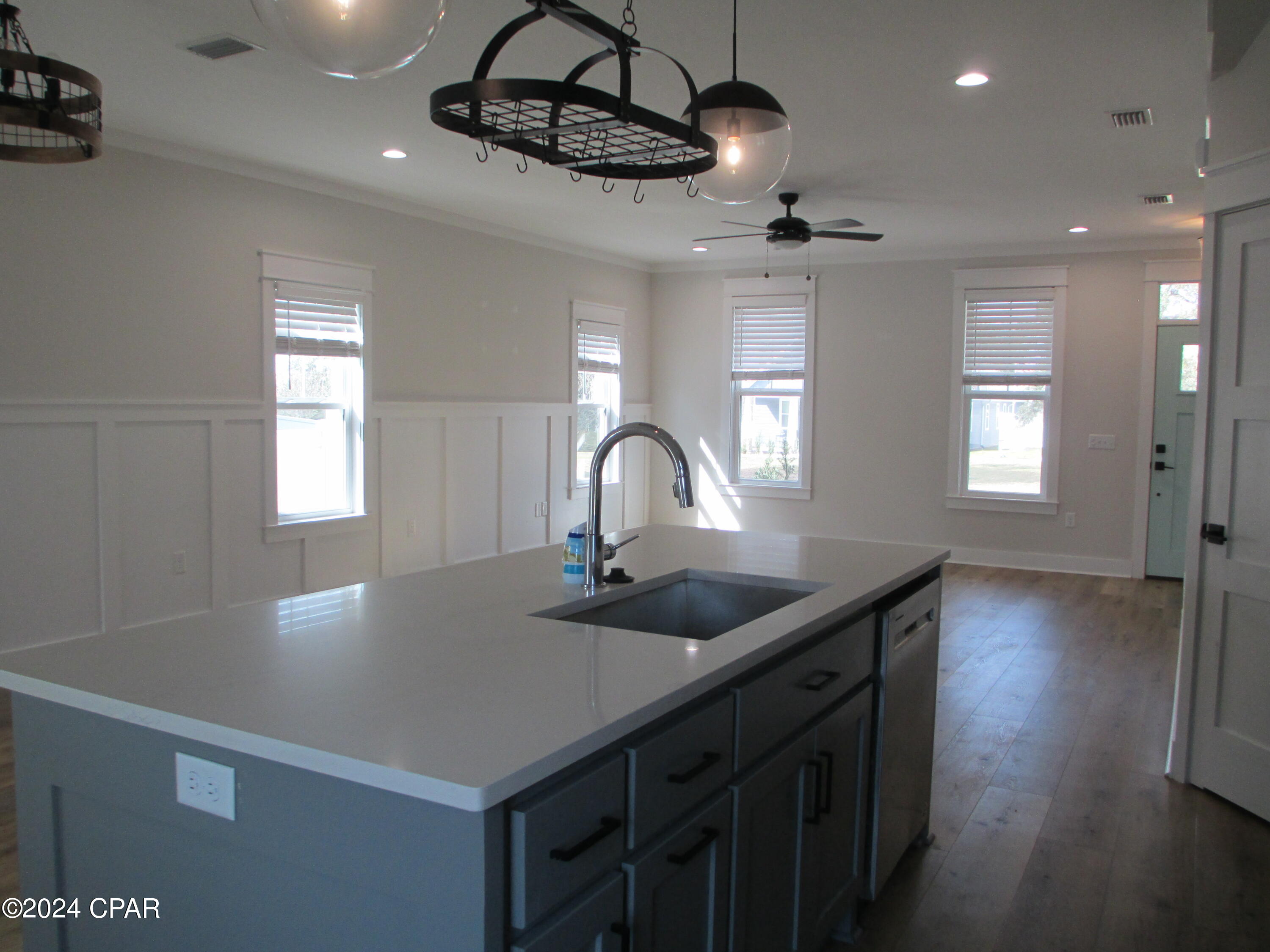 Riverside Phase III - Residential Lease