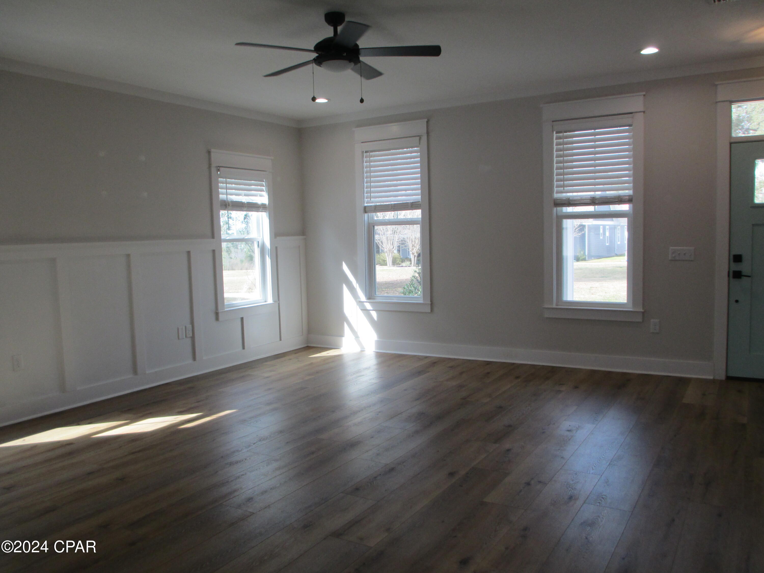 Riverside Phase III - Residential Lease