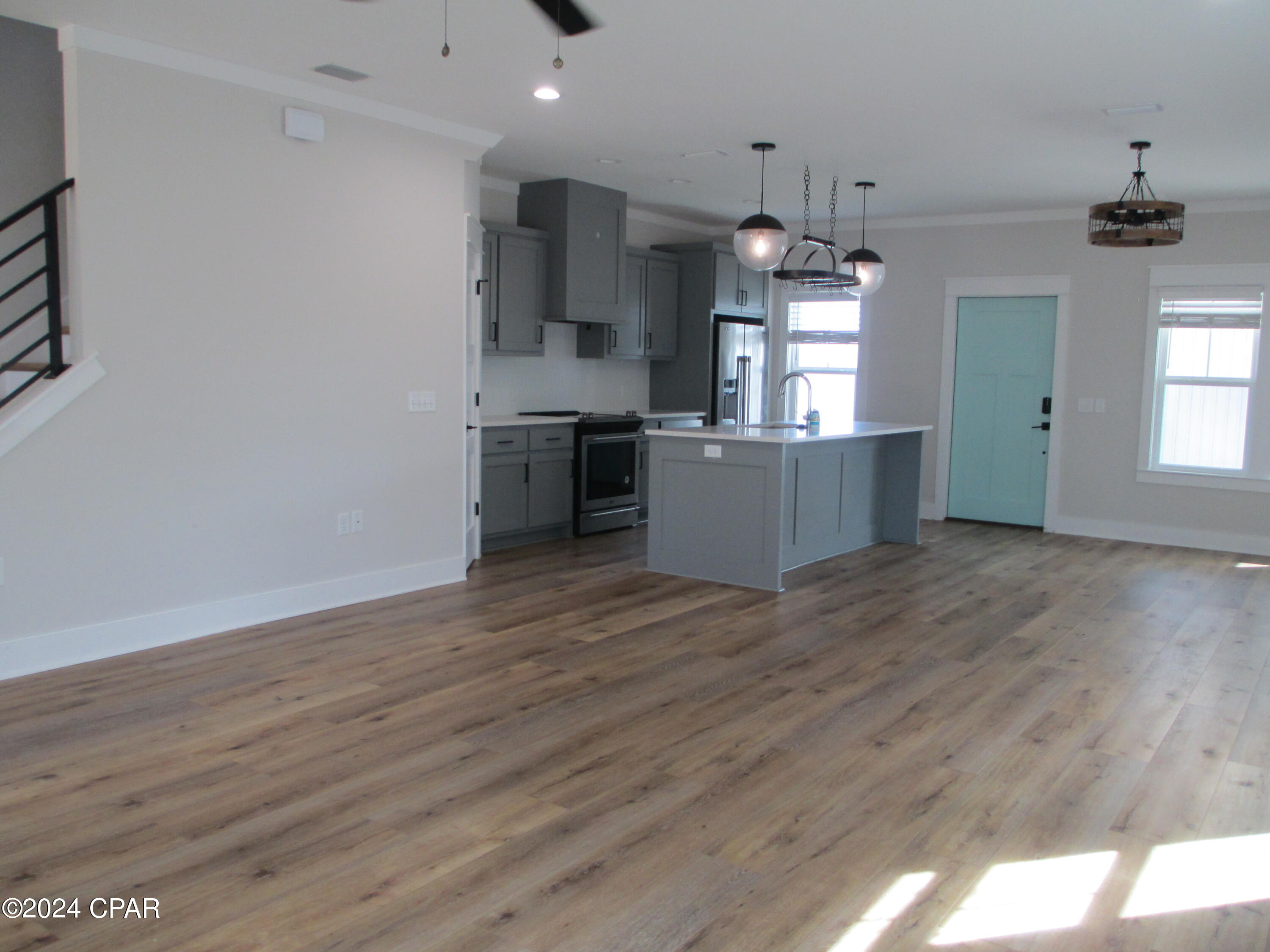 Riverside Phase III - Residential Lease