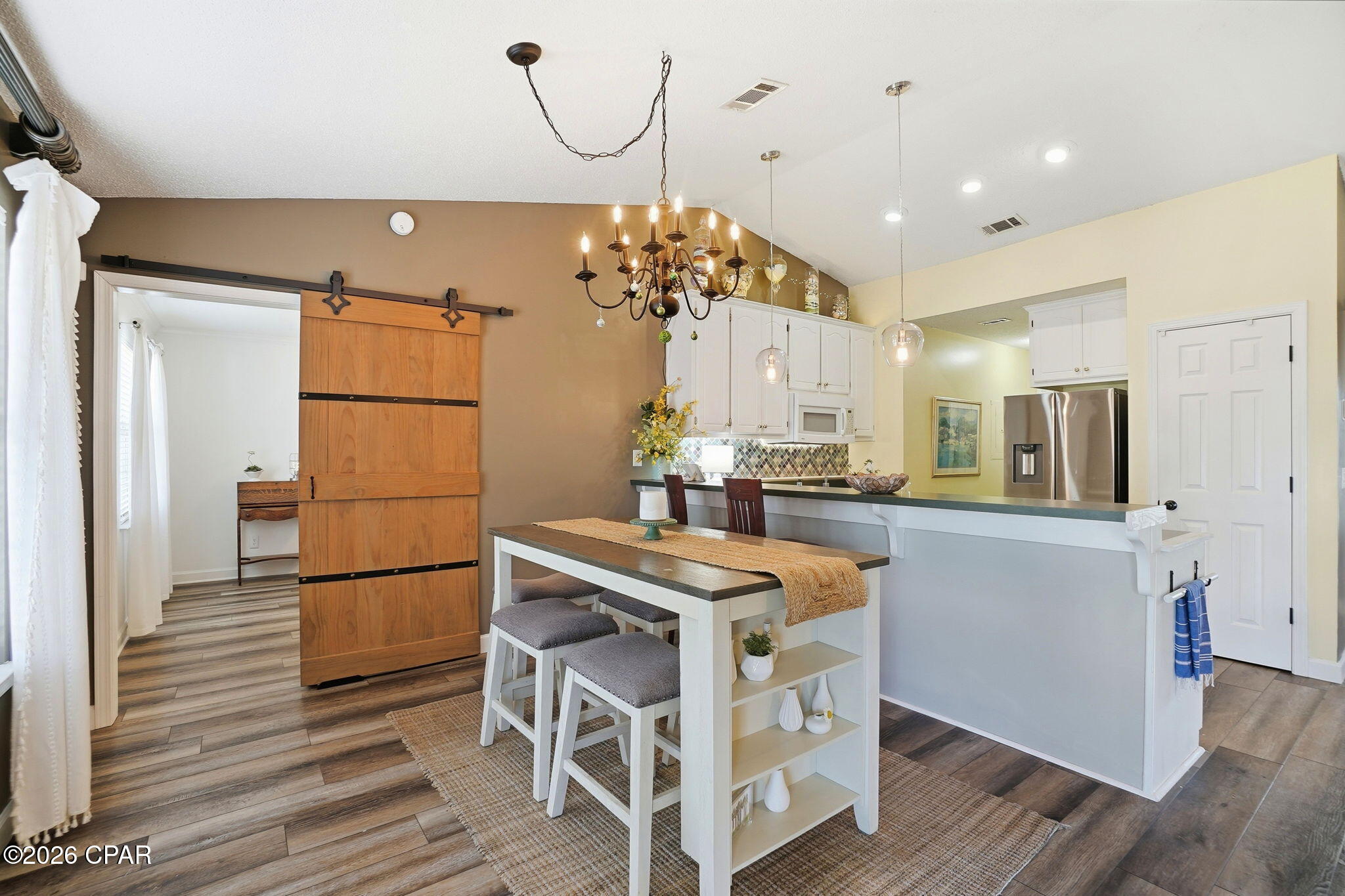 Lake Forest Estates - Residential