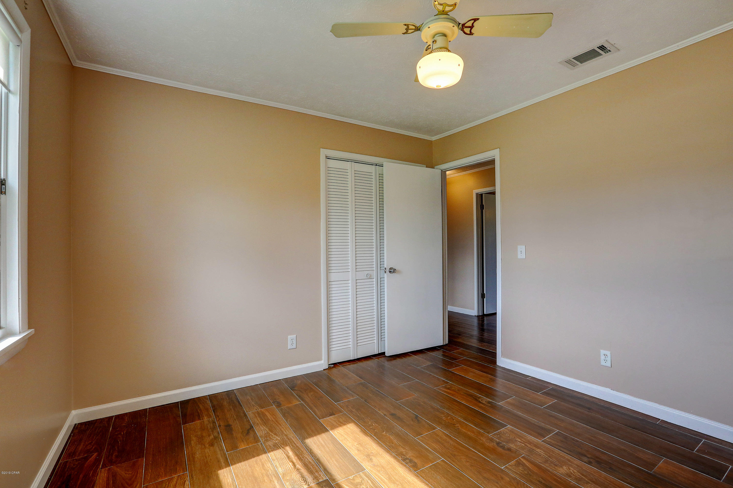 Belaire Estates Replat - Residential