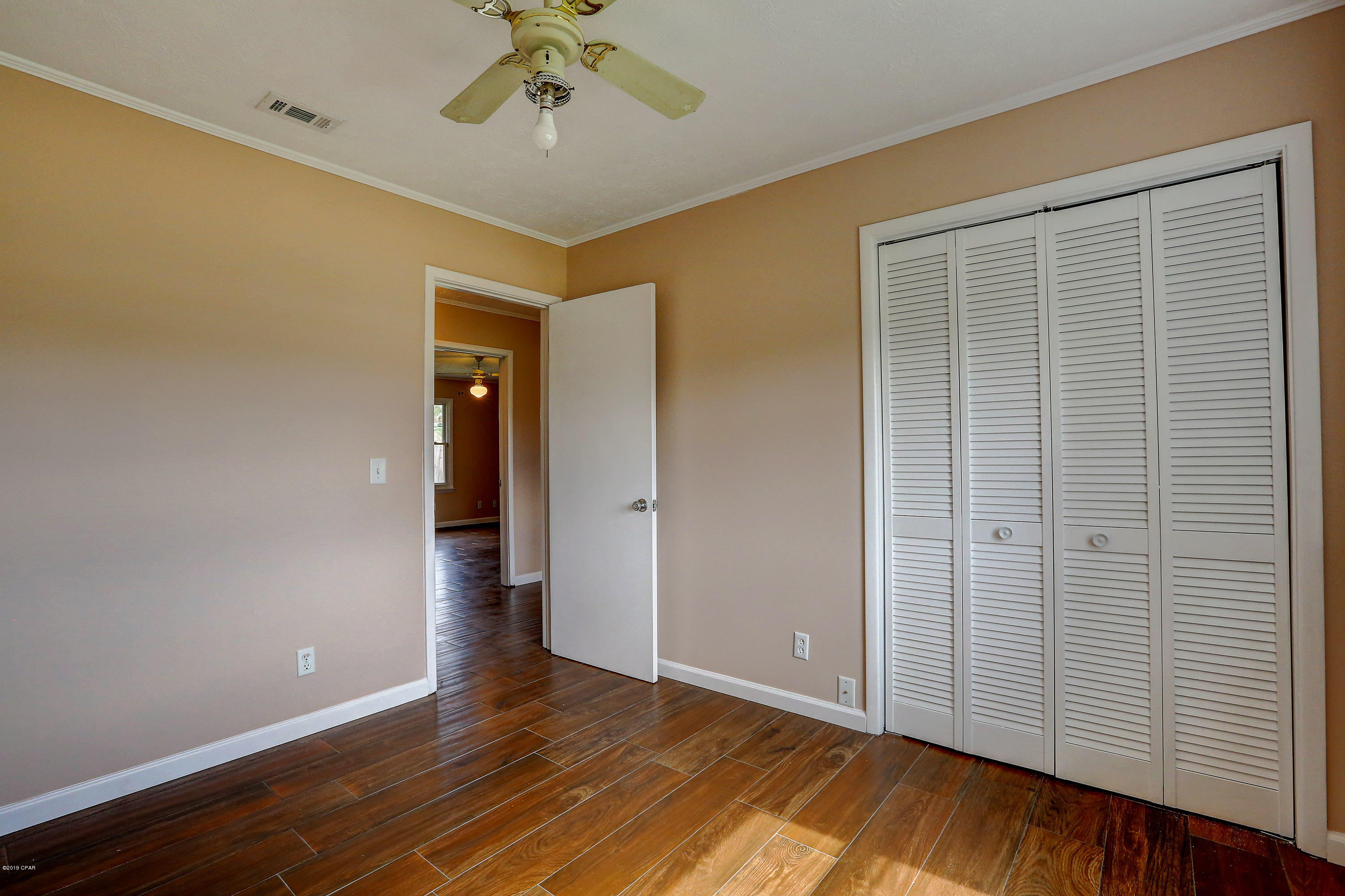 Belaire Estates Replat - Residential