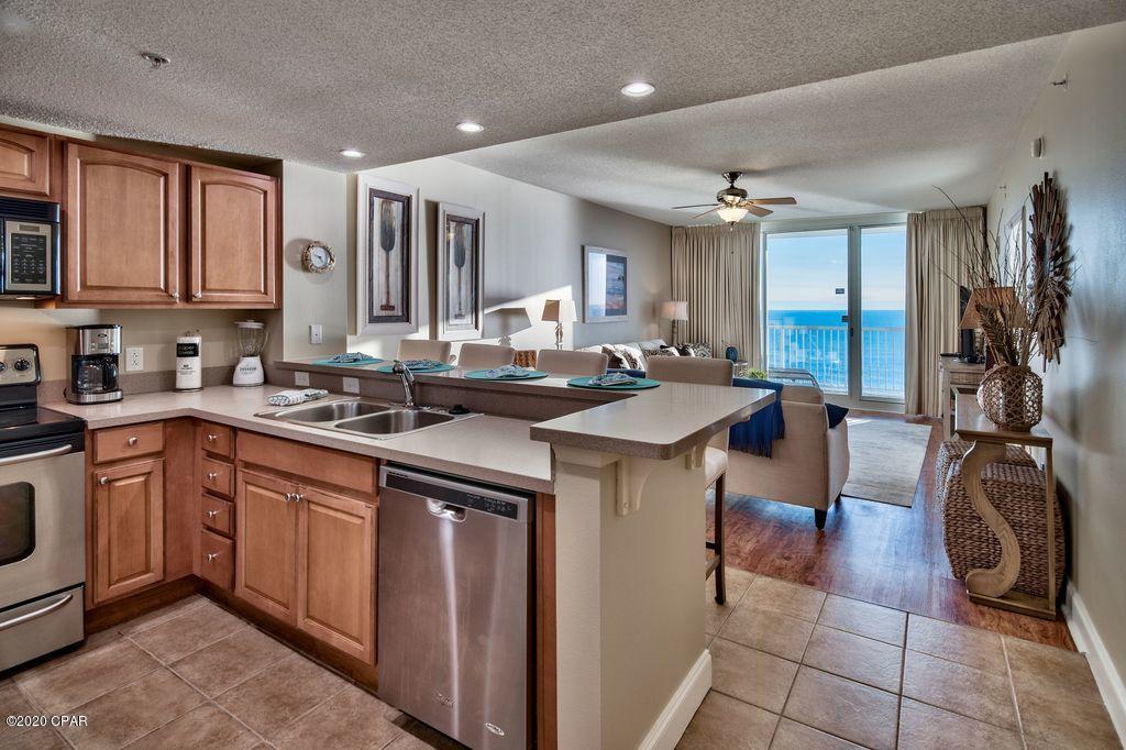 Majestic Beach Tower I - Residential