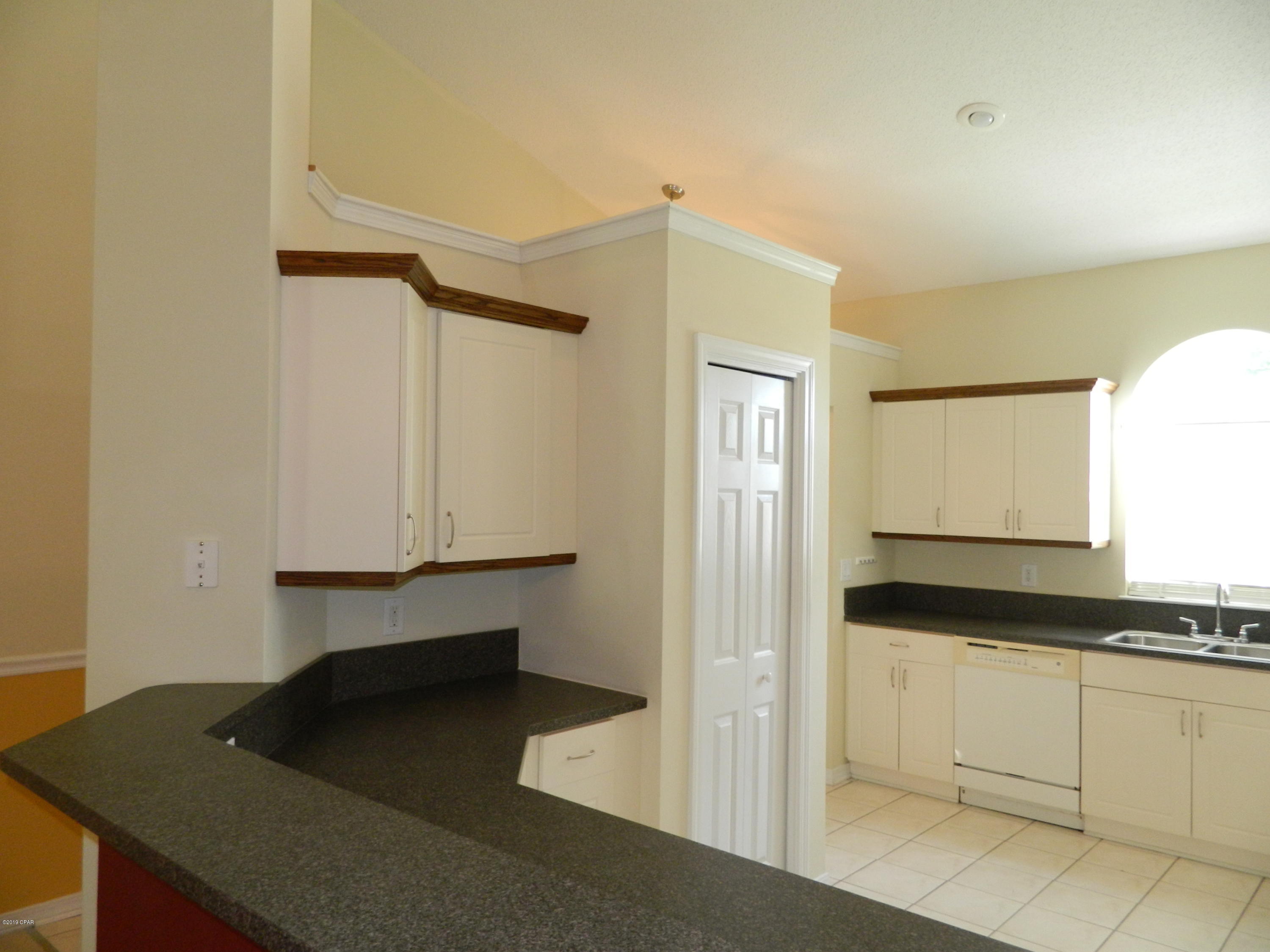 Palmetto Trace Phase 1 - Residential Lease