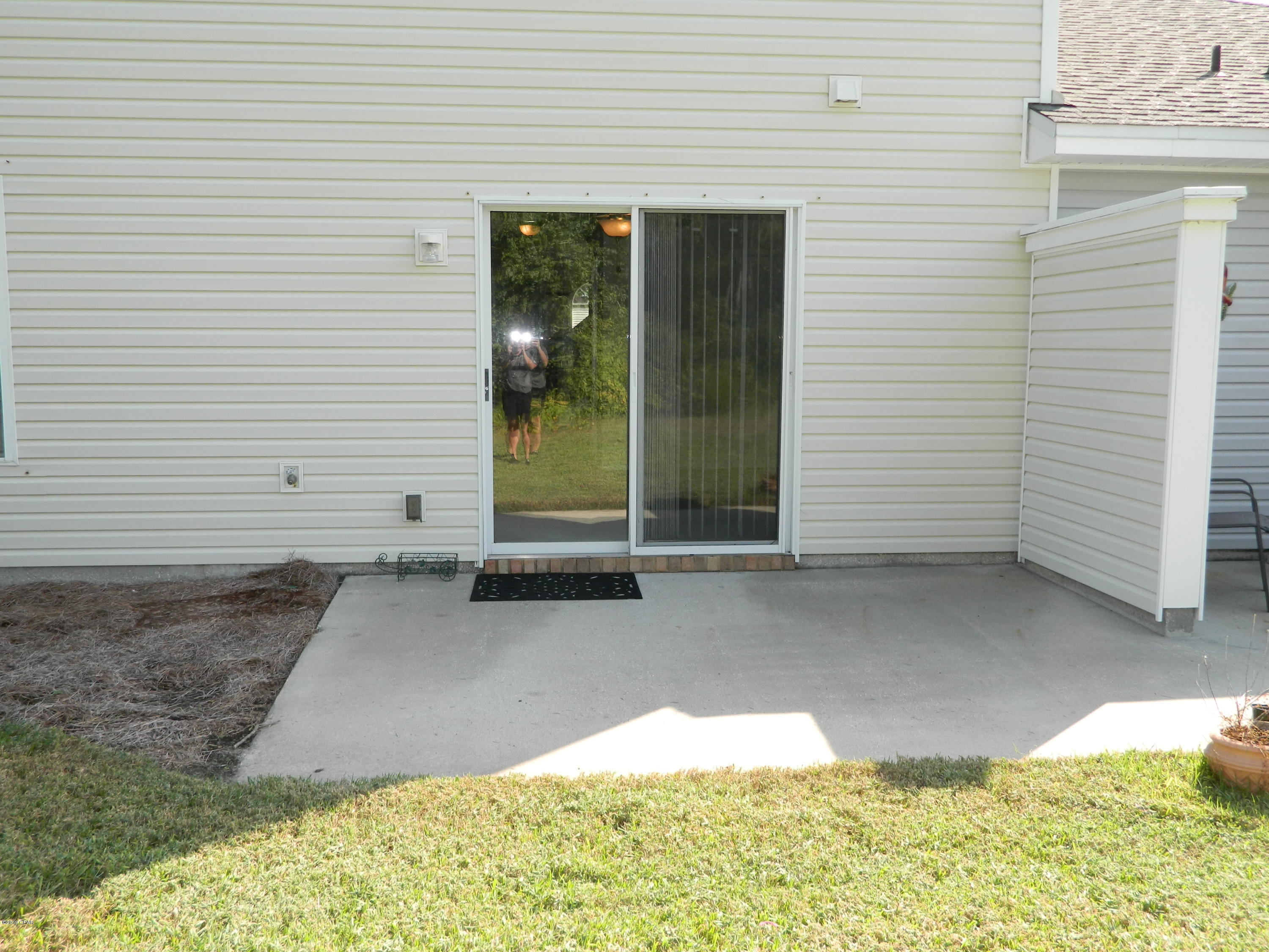 Palmetto Trace Phase 1 - Residential Lease