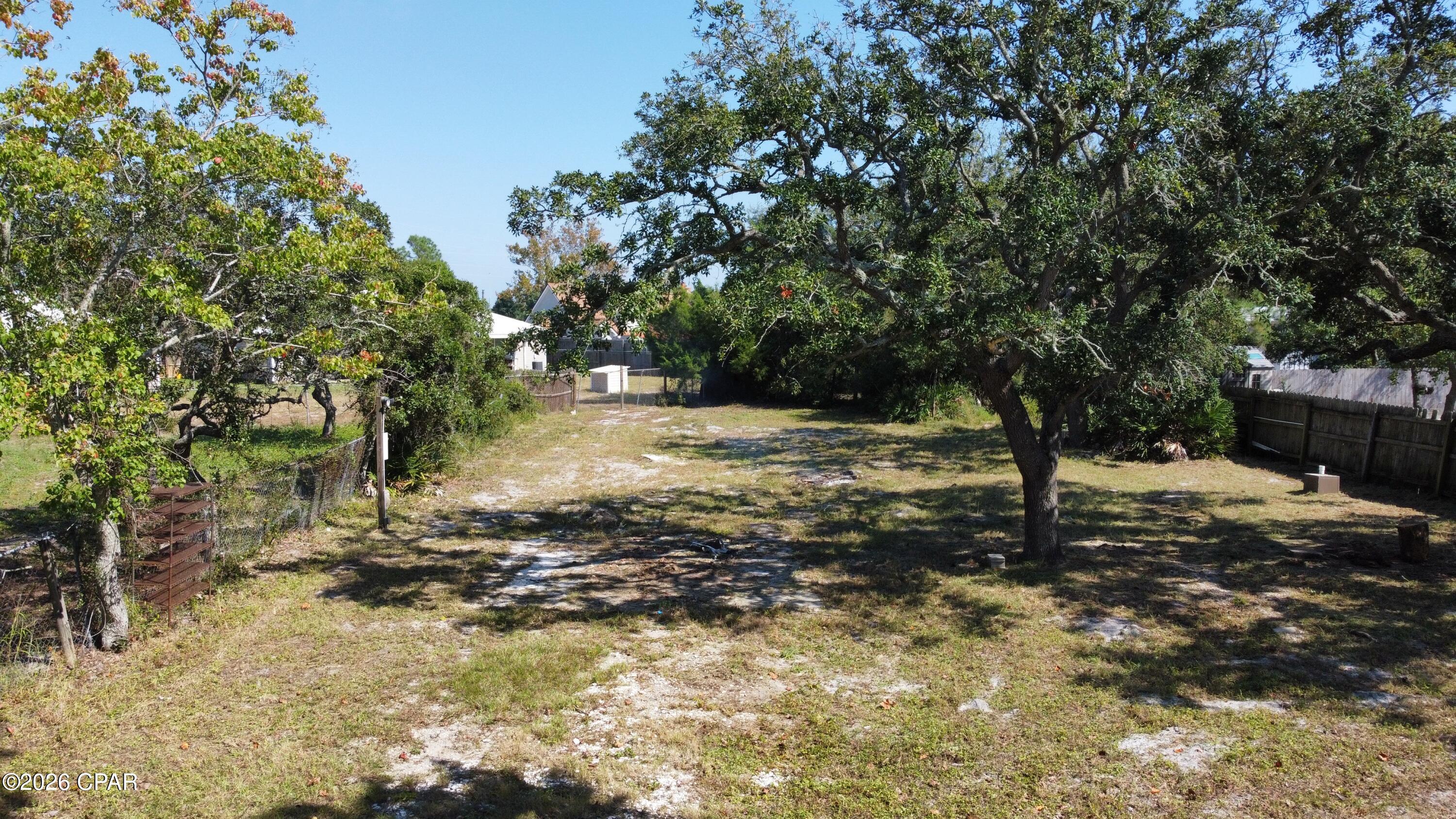 North Lagoon Oaks - Land