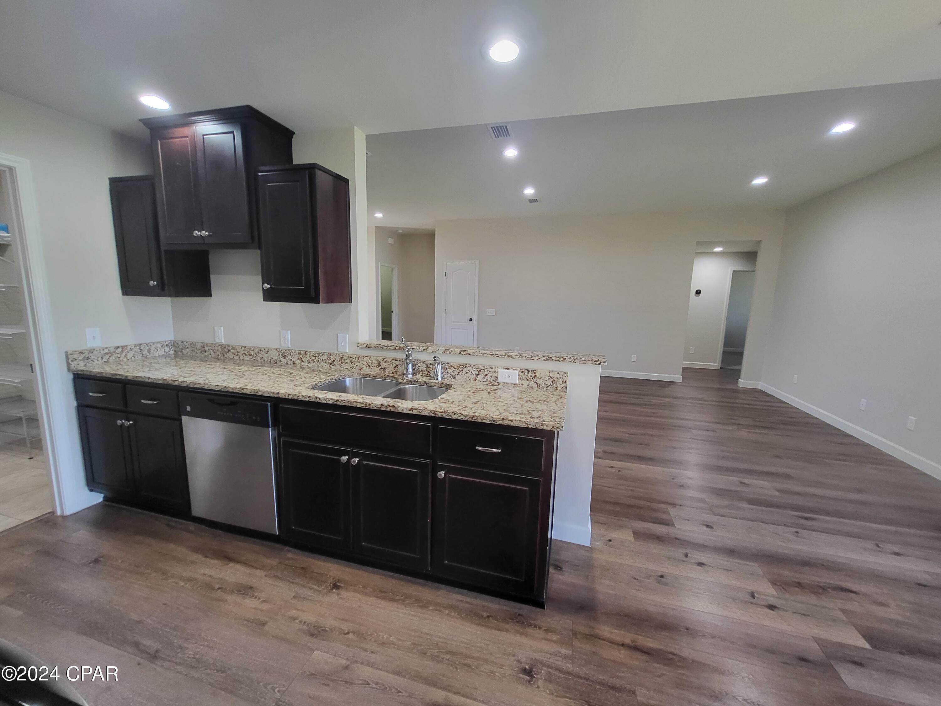 Cedars Crossing - Residential Lease