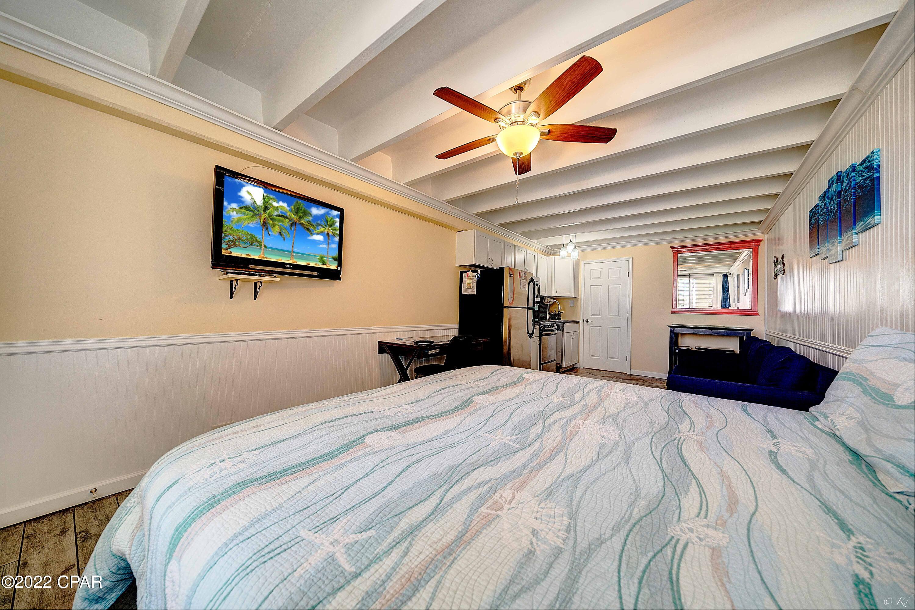 Fontainebleau Terrace - Residential