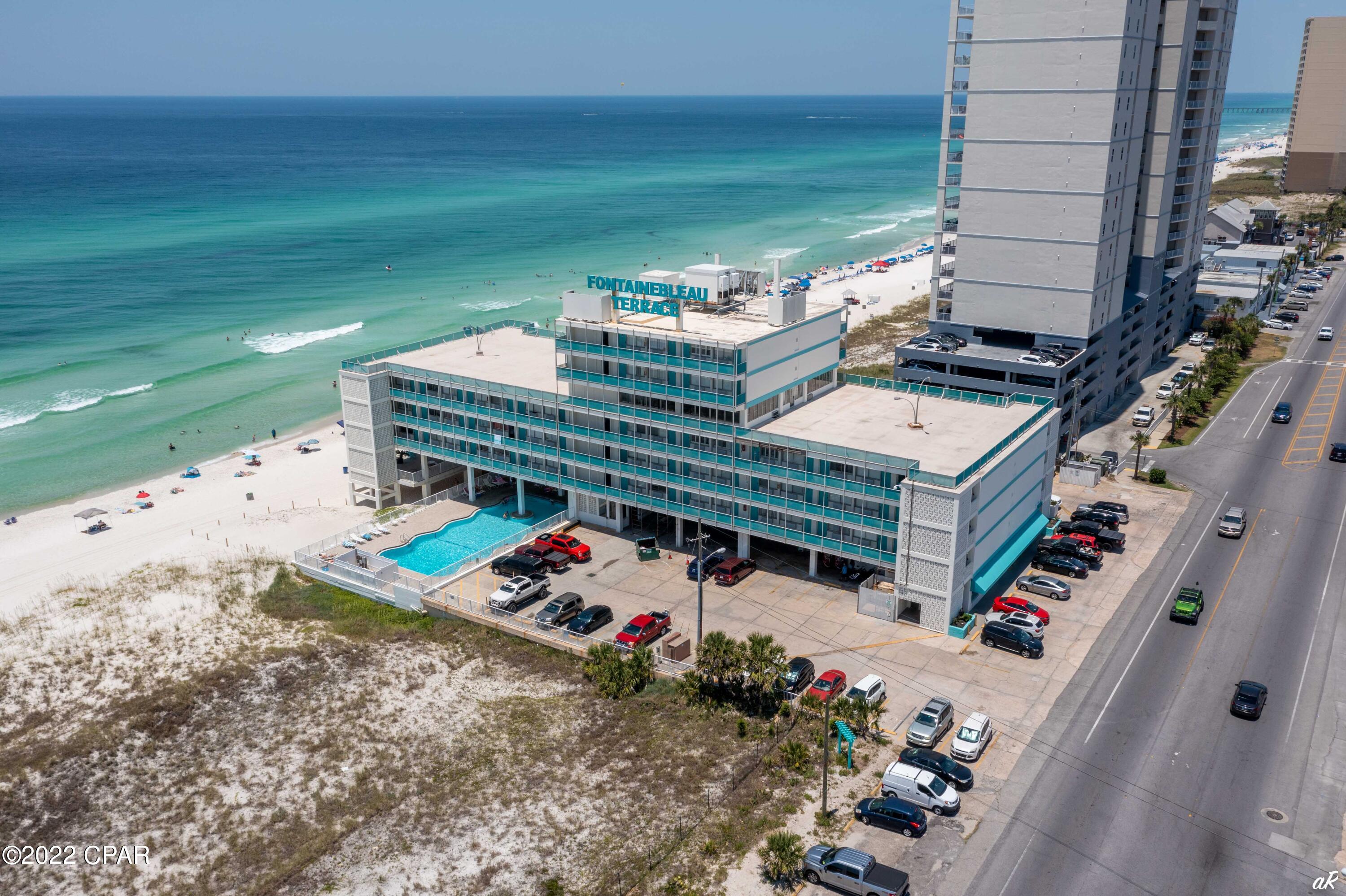 Fontainebleau Terrace - Residential