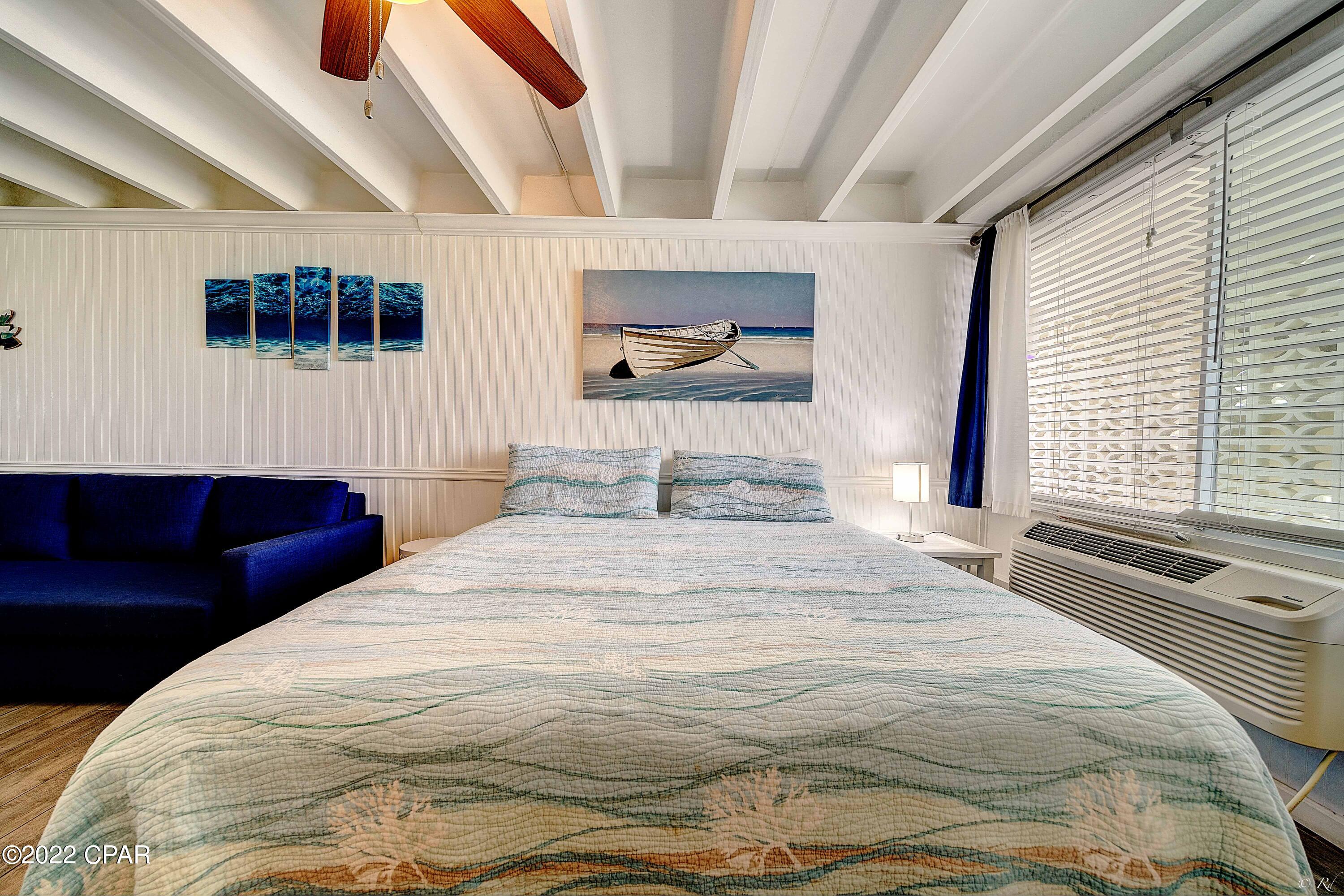 Fontainebleau Terrace - Residential