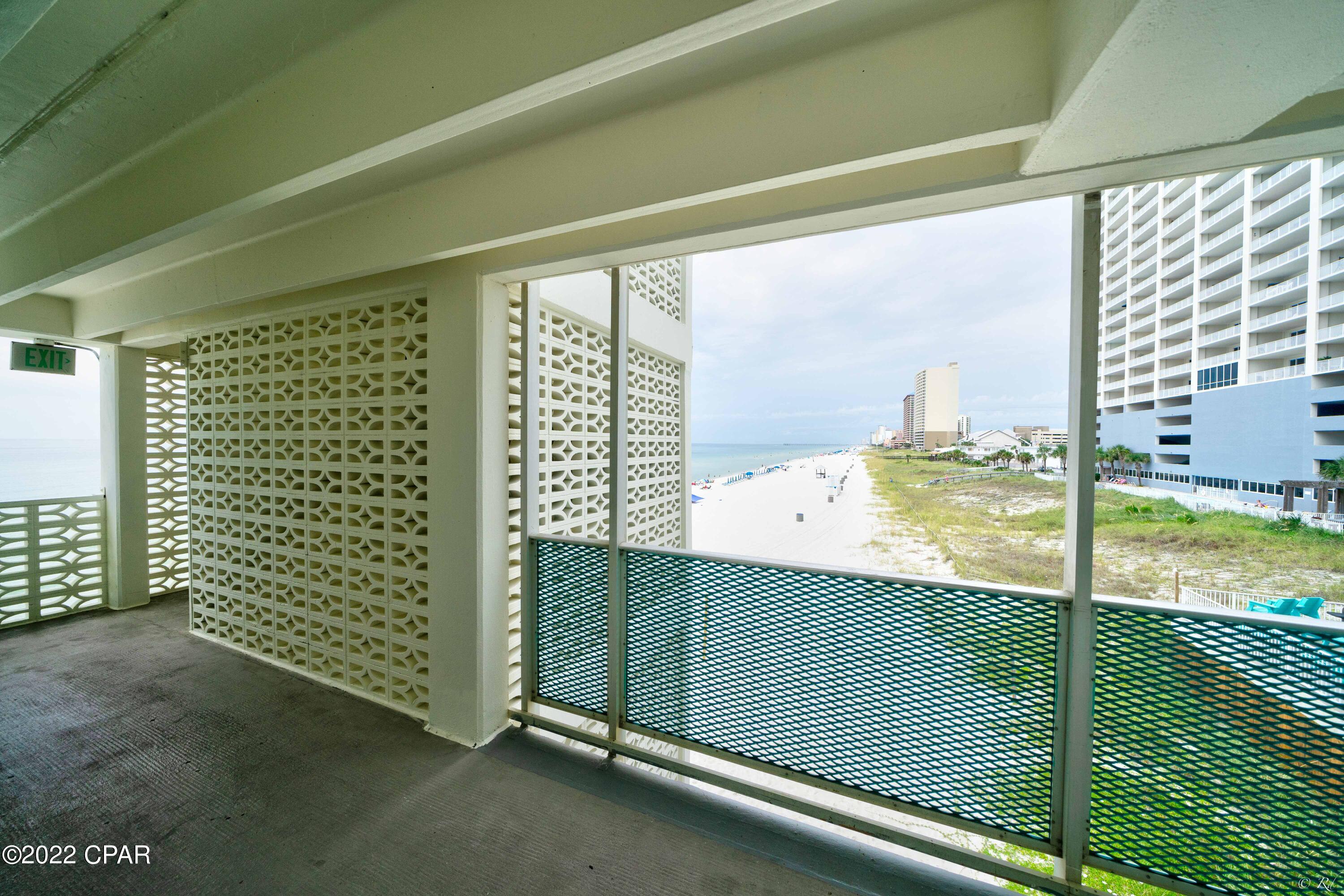 Fontainebleau Terrace - Residential