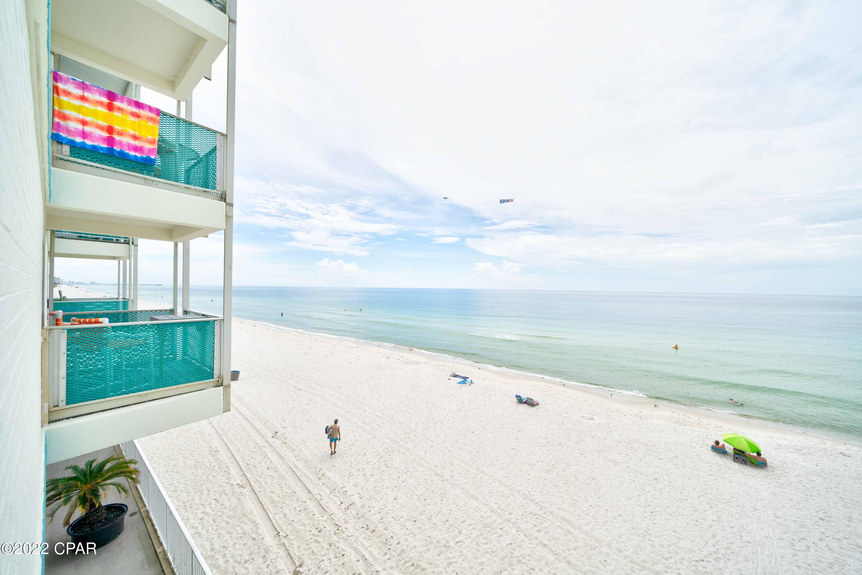 Fontainebleau Terrace - Residential