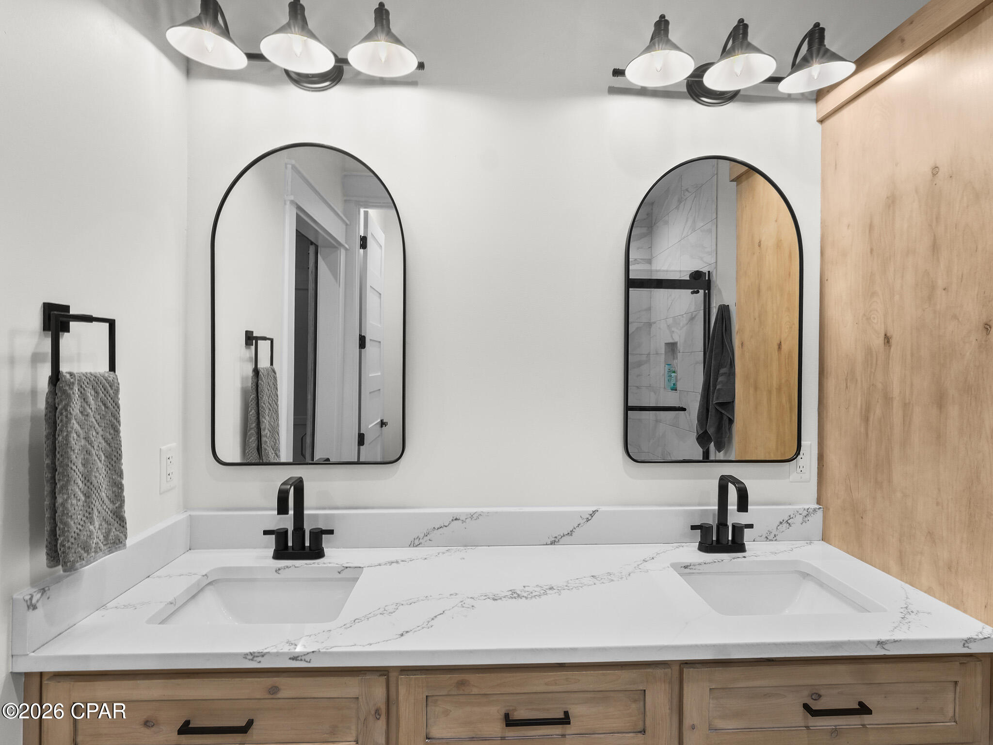 Rivercamps On Crooked Creek - Residential